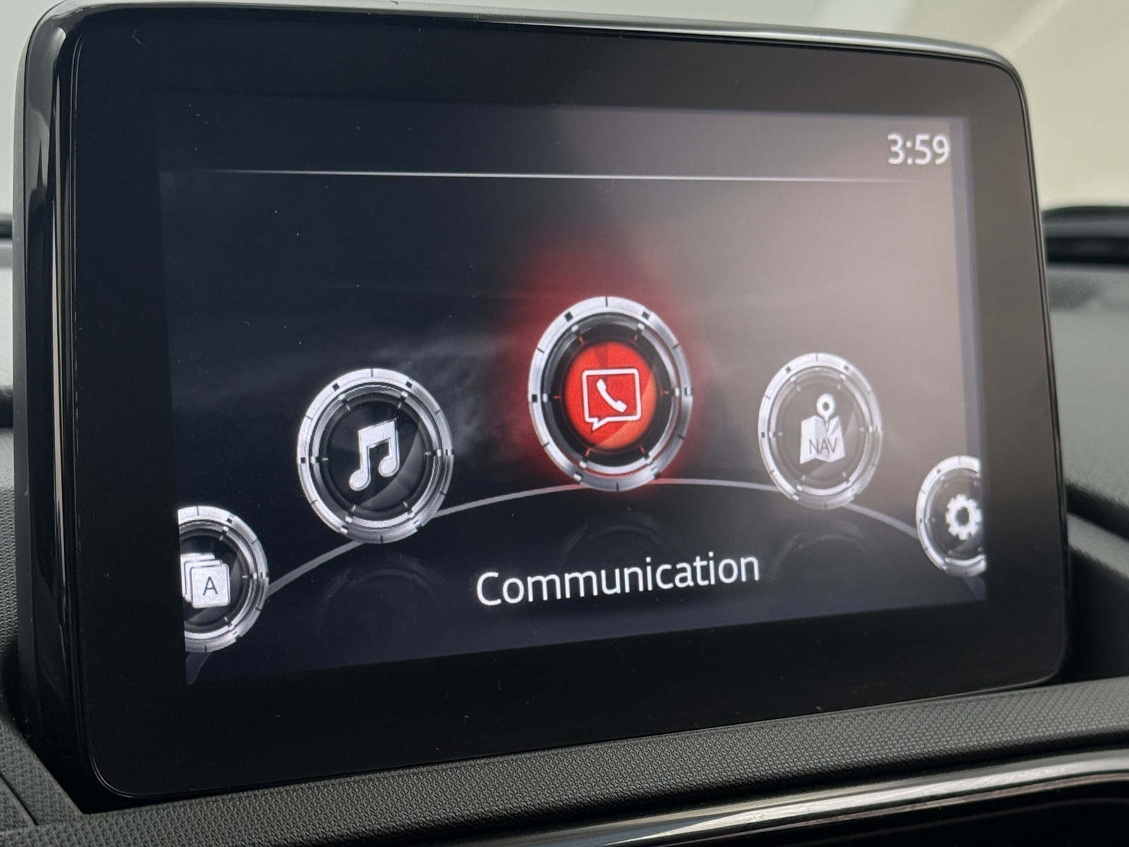 Thumbnail: 2022 Mazda MX-5 Miata - 3