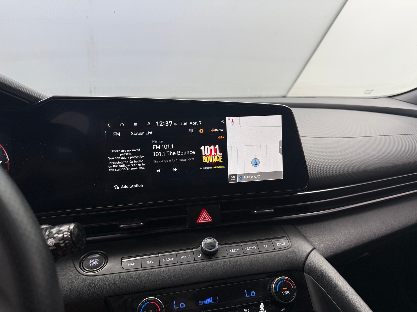 Thumbnail: 2023 Hyundai Elantra - 4