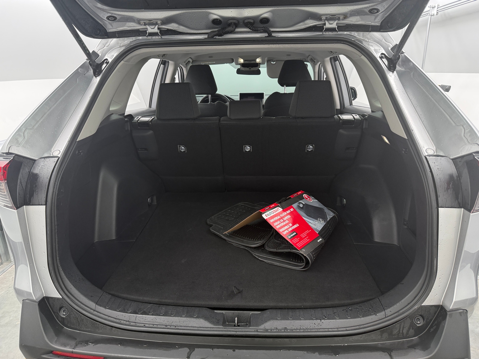 Thumbnail: 2025 Toyota RAV4 - 7