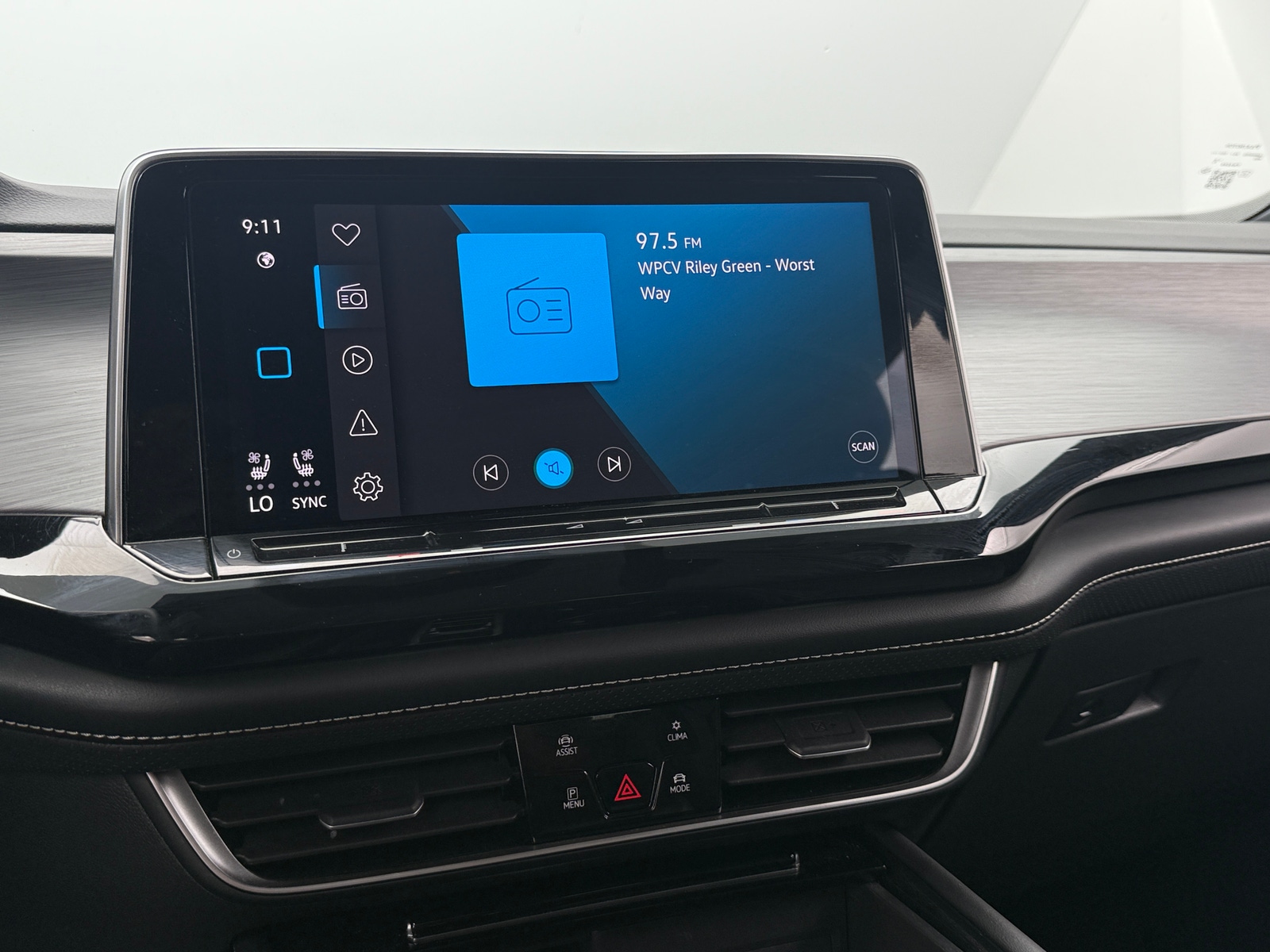 Thumbnail: 2025 Volkswagen Atlas - 3