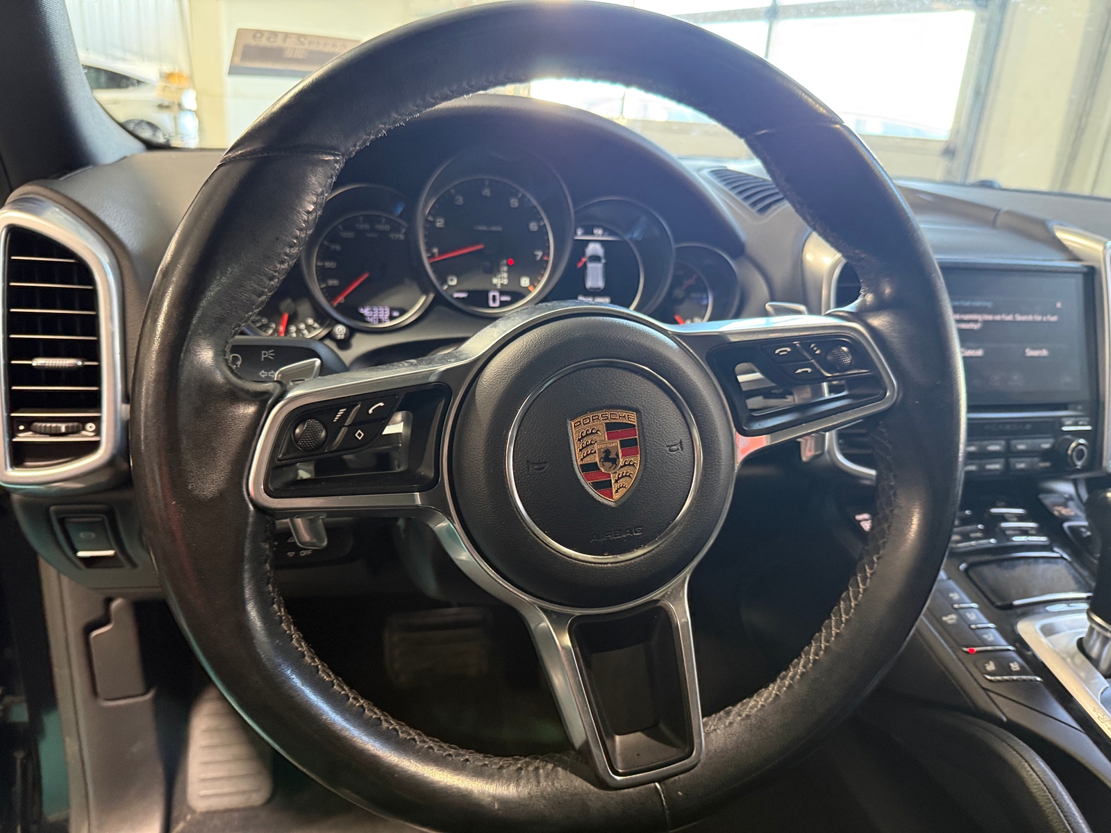 Thumbnail: 2017 Porsche Cayenne - 4