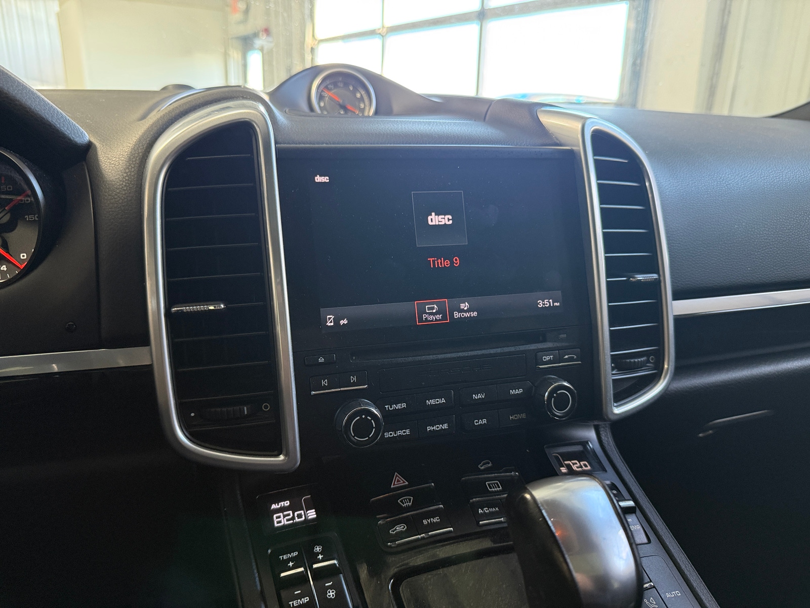 Thumbnail: 2017 Porsche Cayenne - 3