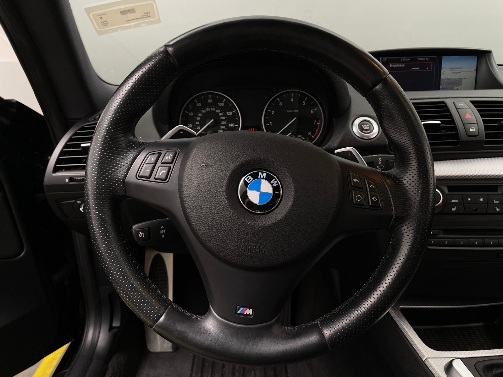 Thumbnail: 2011 BMW 1 Series - 3