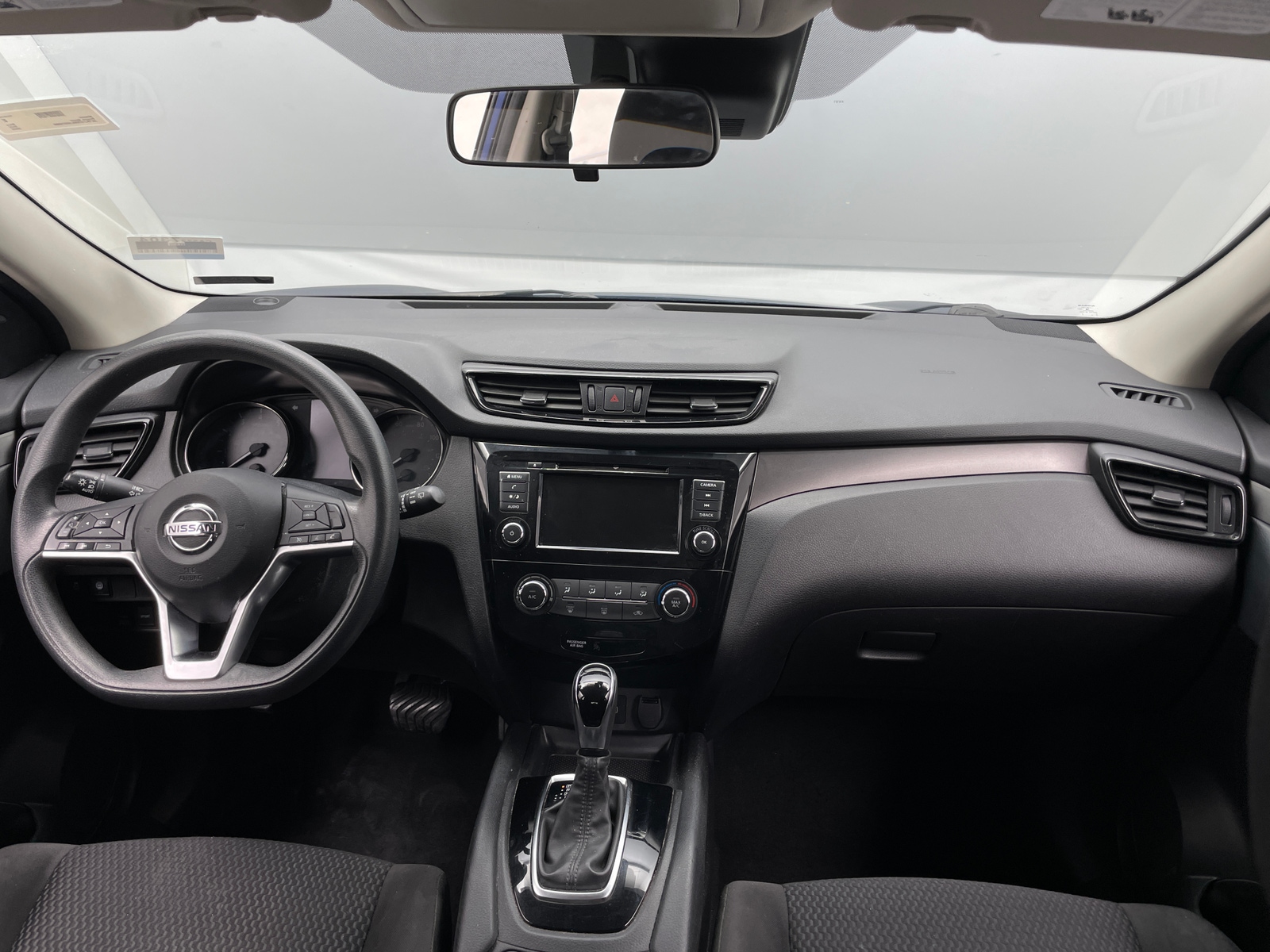 Thumbnail: 2020 Nissan Rogue Sport - 3