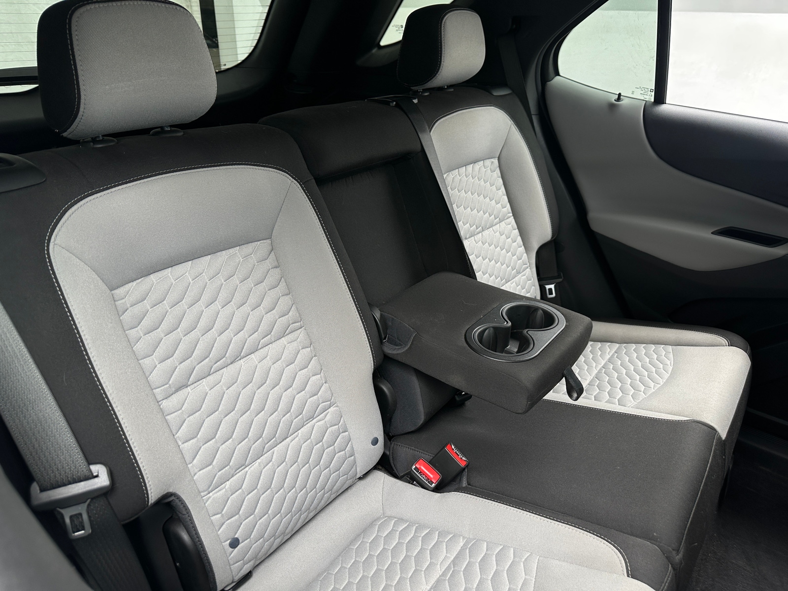 Thumbnail: 2021 Chevrolet Equinox - 6