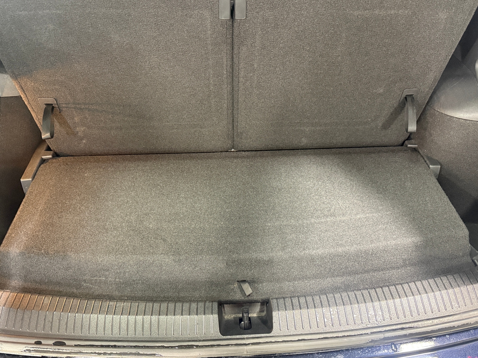 Thumbnail: 2021 Volkswagen Tiguan - 6