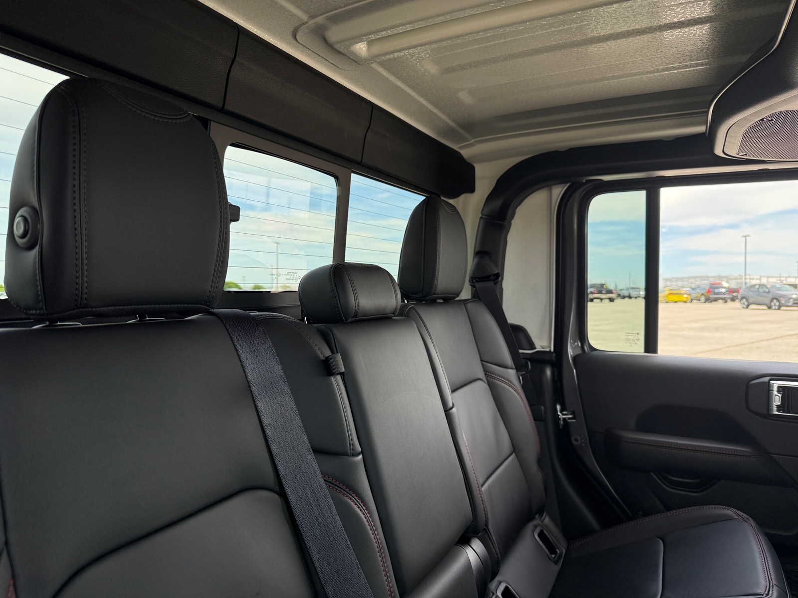 Thumbnail: 2026 Jeep Gladiator - 5