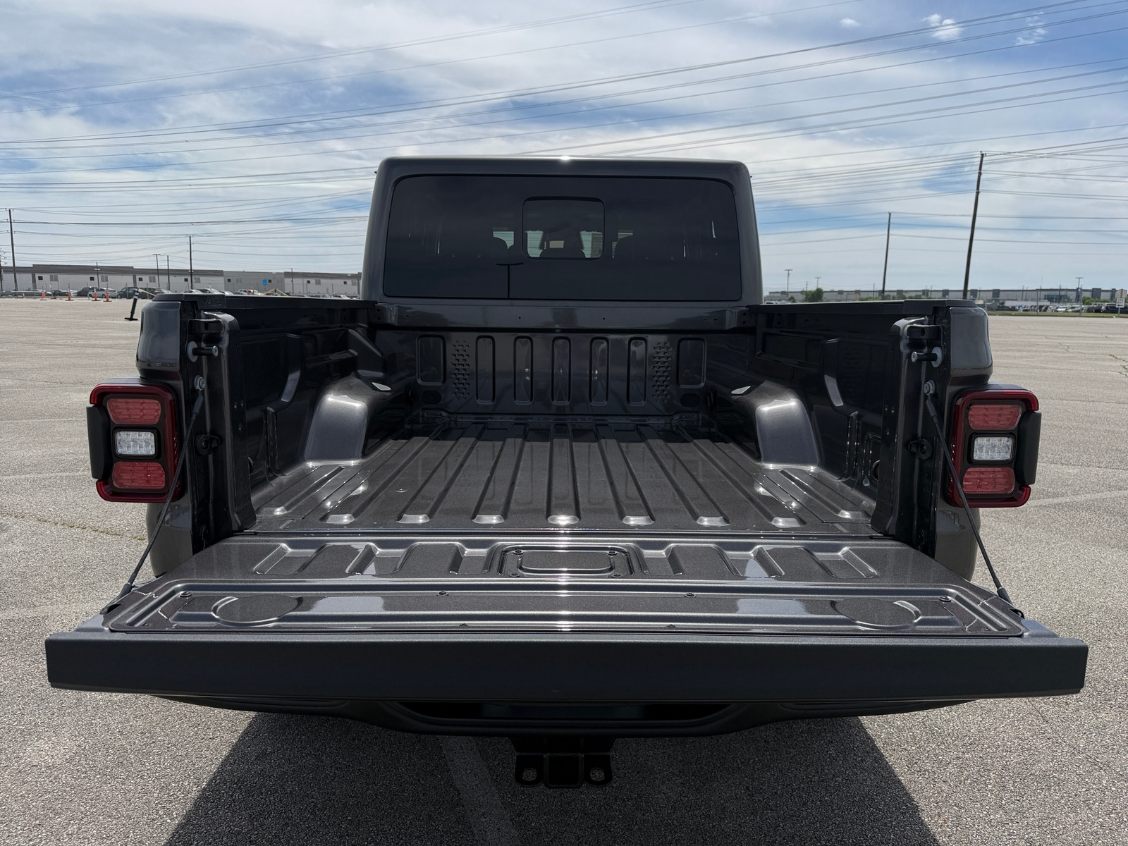 Thumbnail: 2026 Jeep Gladiator - 6
