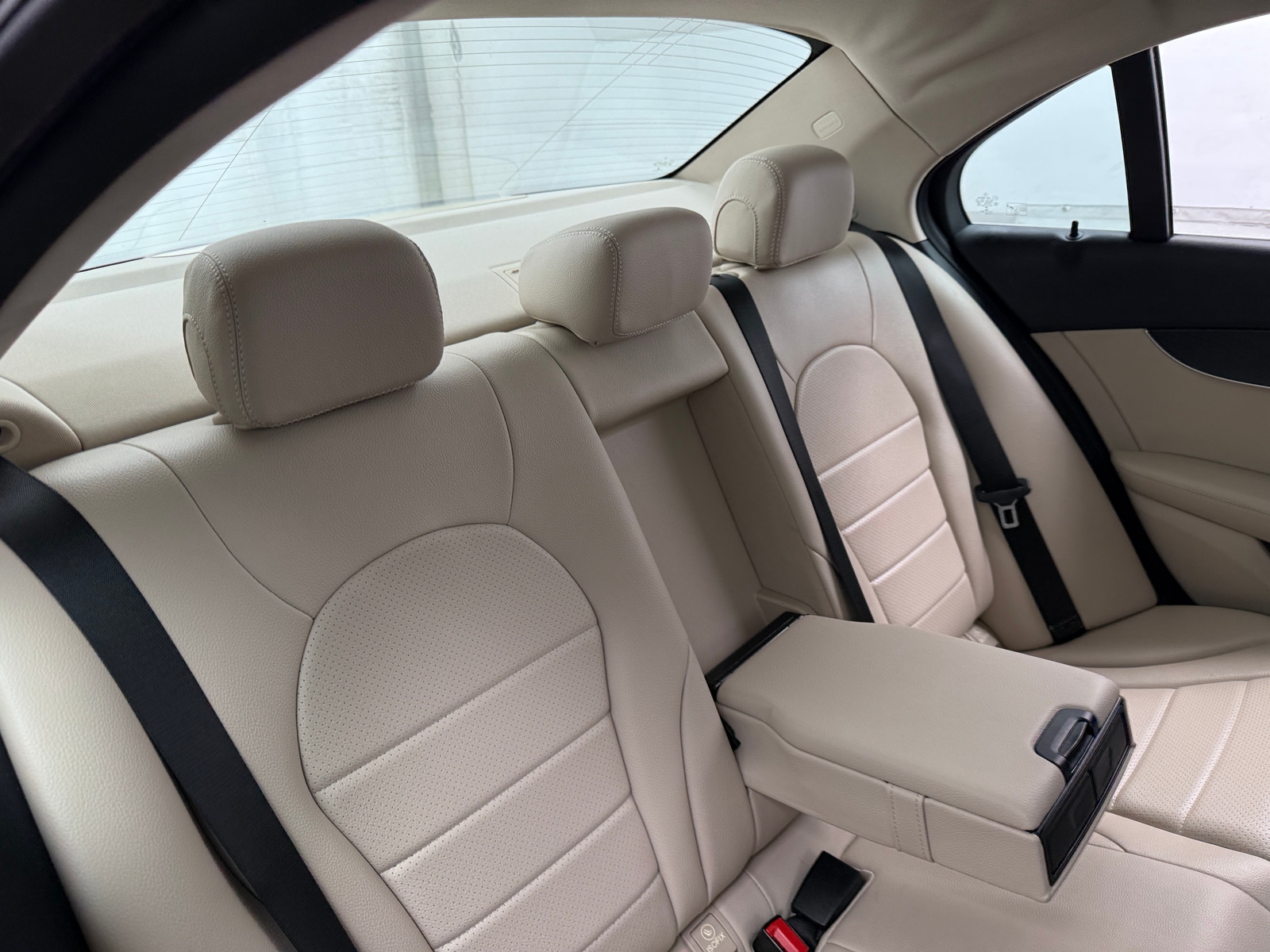 Thumbnail: 2016 Mercedes-Benz C-Class - 5