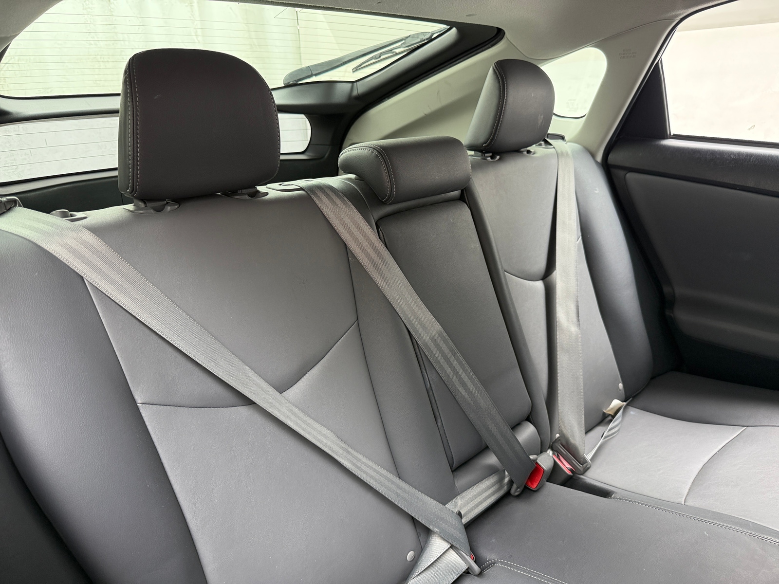 Thumbnail: 2015 Toyota Prius - 6