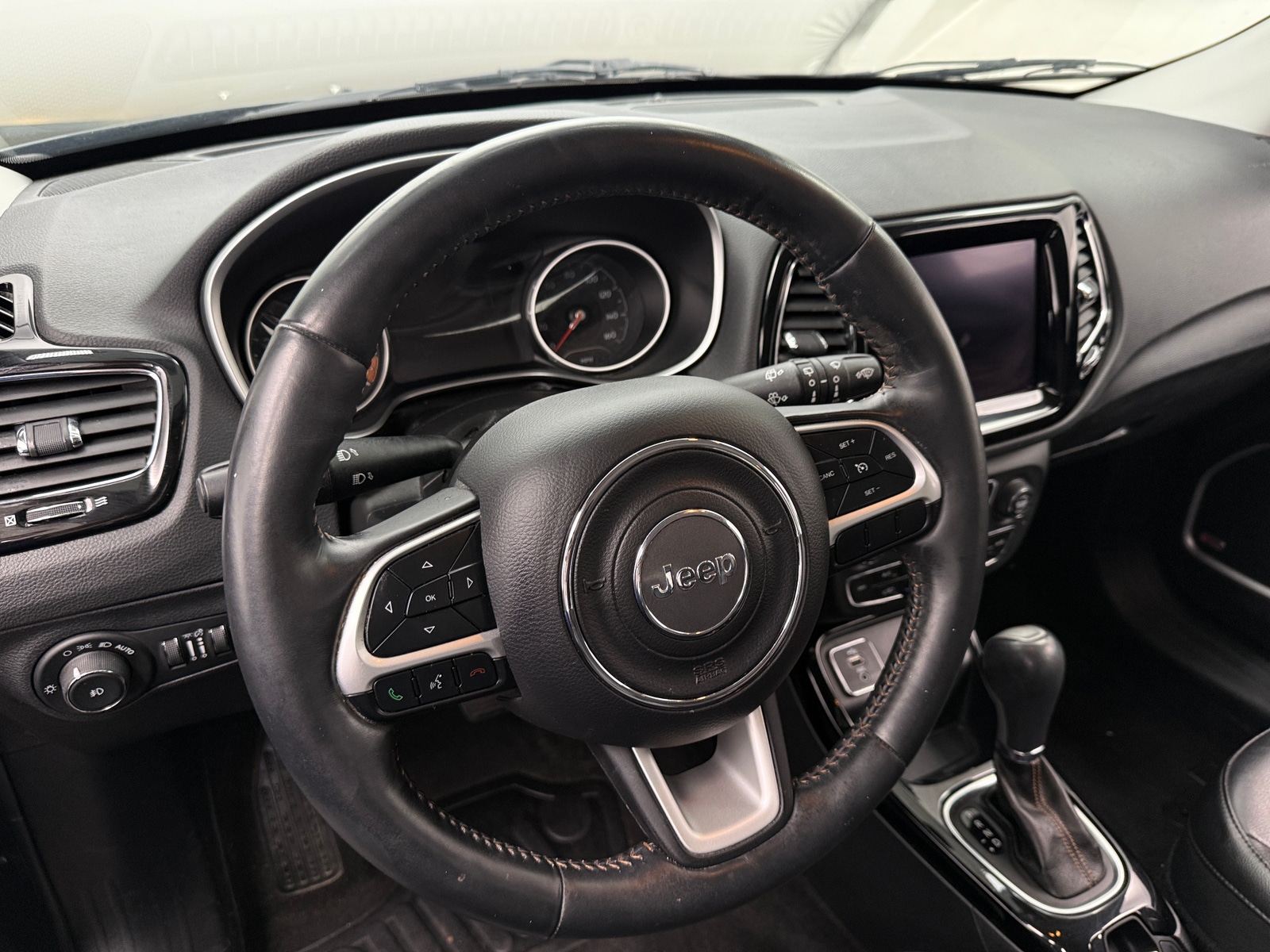 Thumbnail: 2018 Jeep Compass - 4