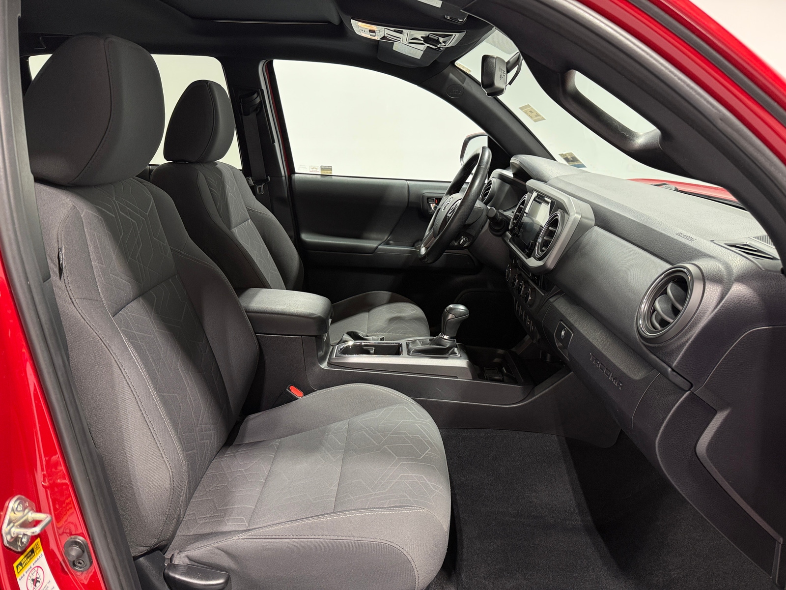 Thumbnail: 2016 Toyota Tacoma - 2