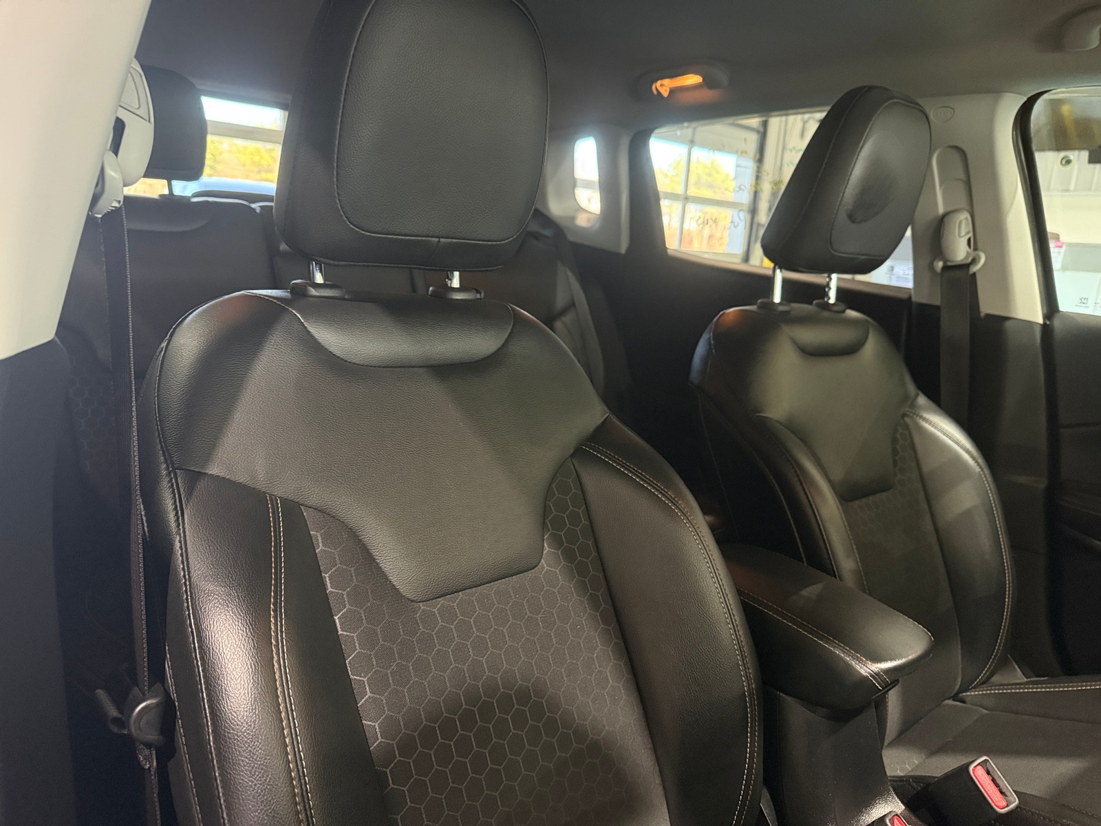 Thumbnail: 2019 Jeep Compass - 2