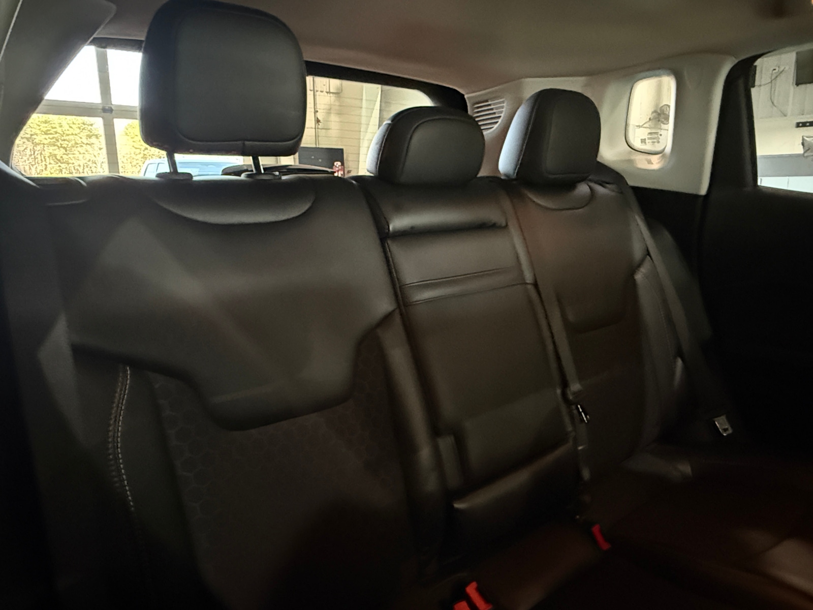 Thumbnail: 2019 Jeep Compass - 6