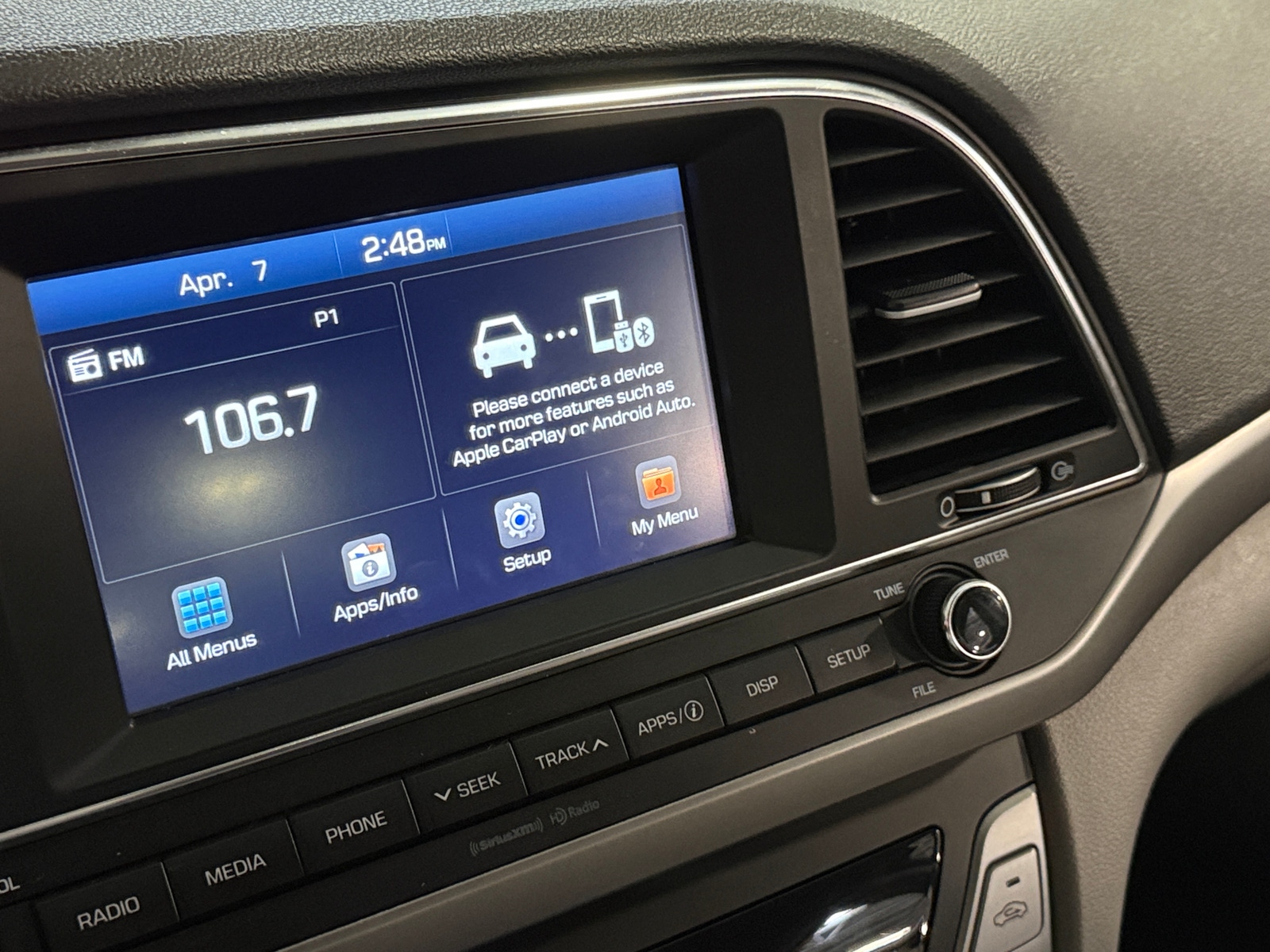 Thumbnail: 2017 Hyundai Elantra - 4