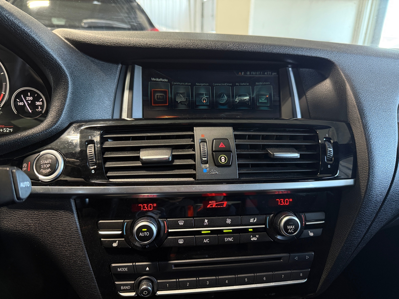 Thumbnail: 2018 BMW X4 - 3