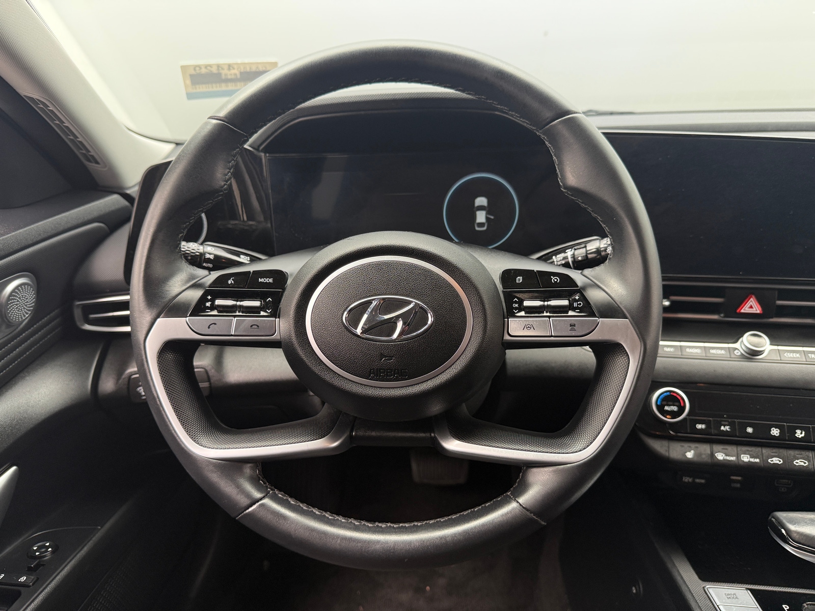 Thumbnail: 2023 Hyundai Elantra - 5