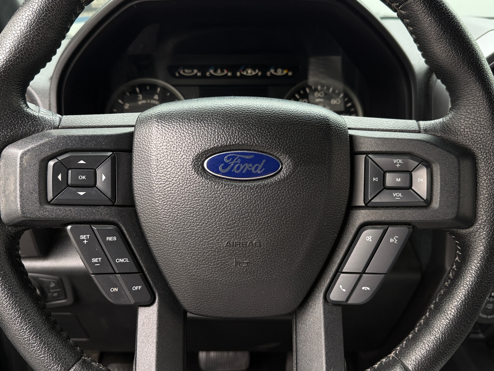 Thumbnail: 2016 Ford Econoline - 5