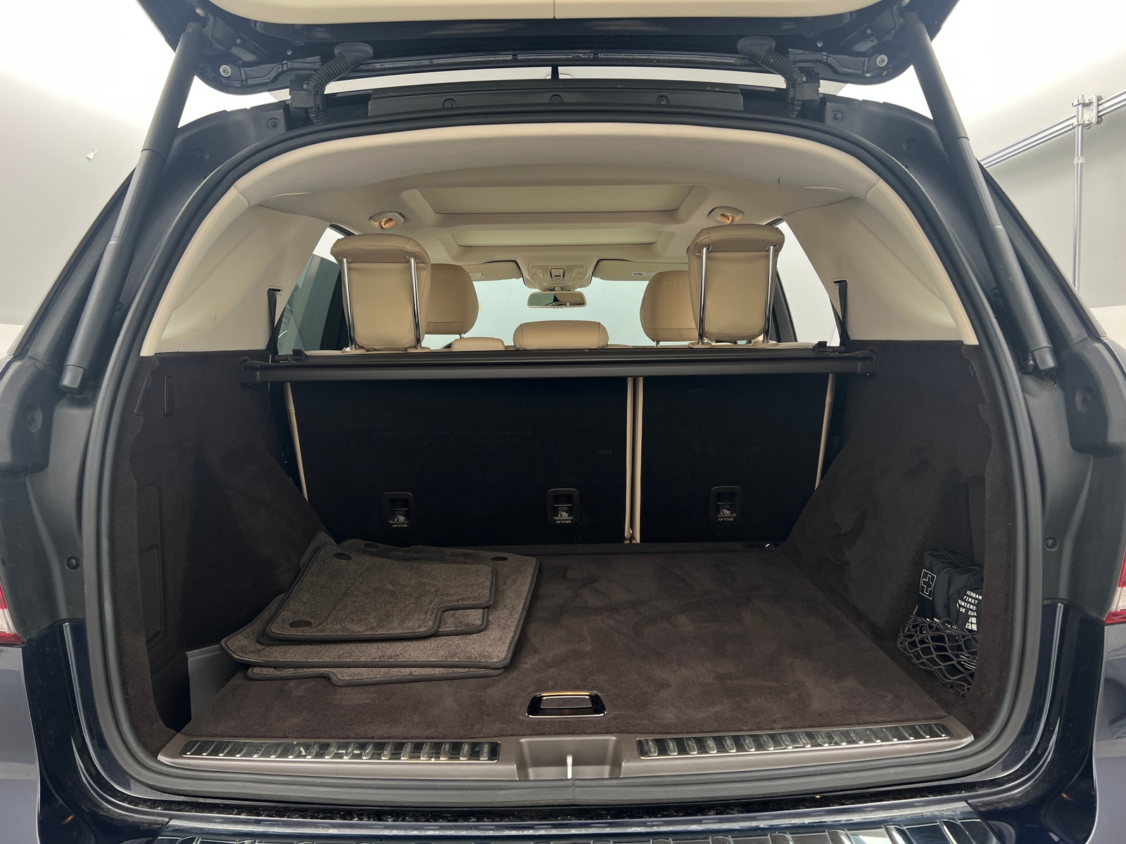 Thumbnail: 2016 Mercedes-Benz GLE - 6