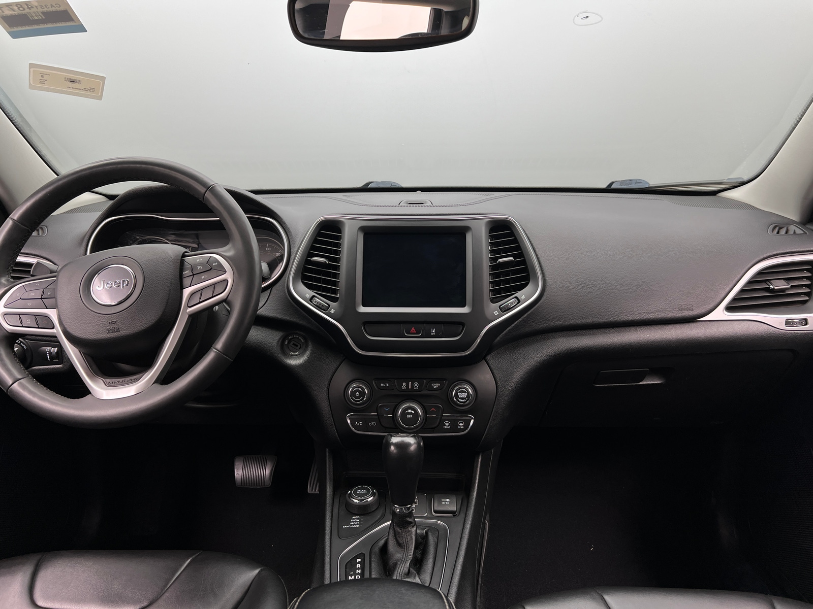 Thumbnail: 2022 Jeep Cherokee - 2