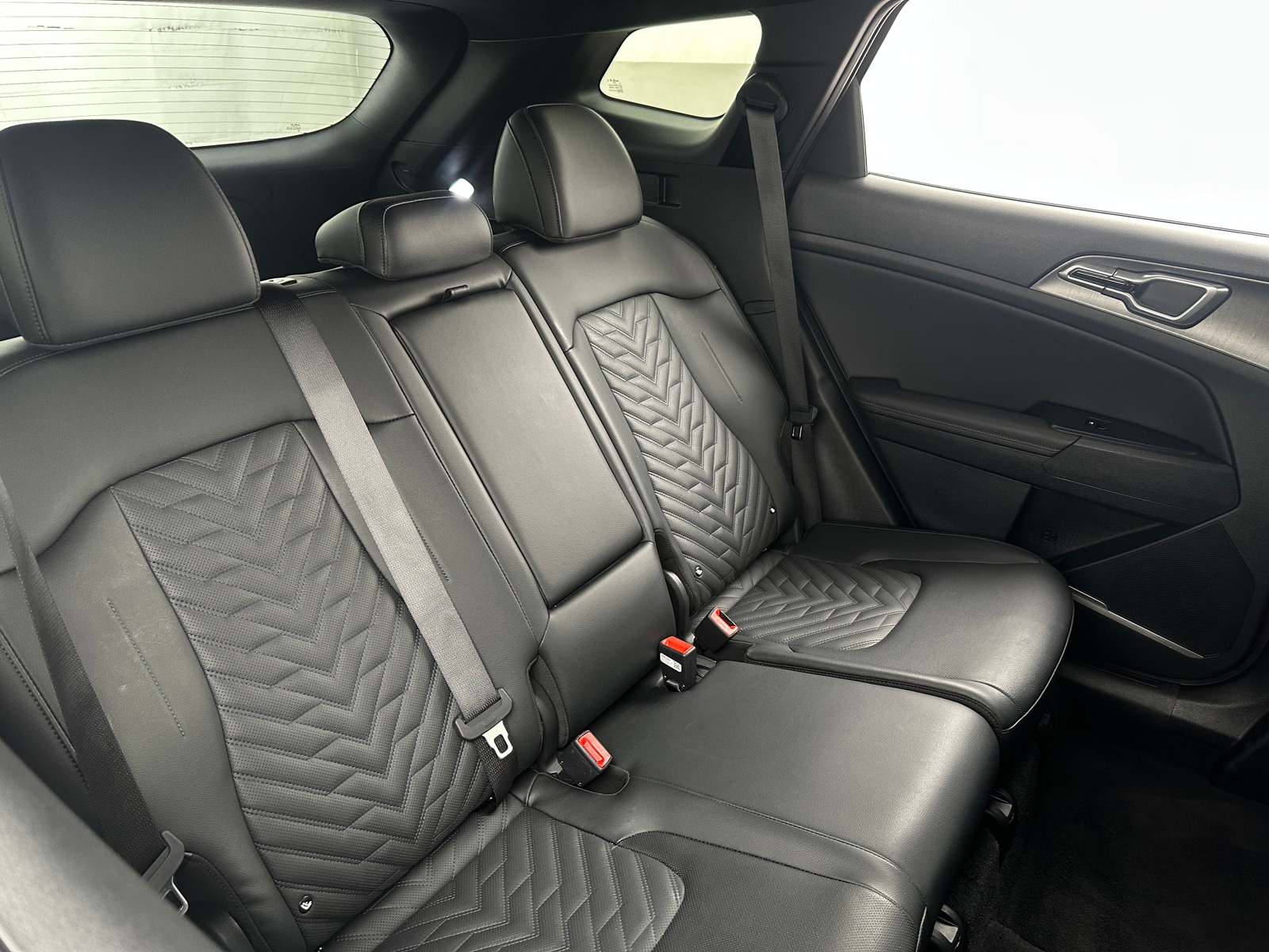 Thumbnail: 2026 Kia Sportage - 5