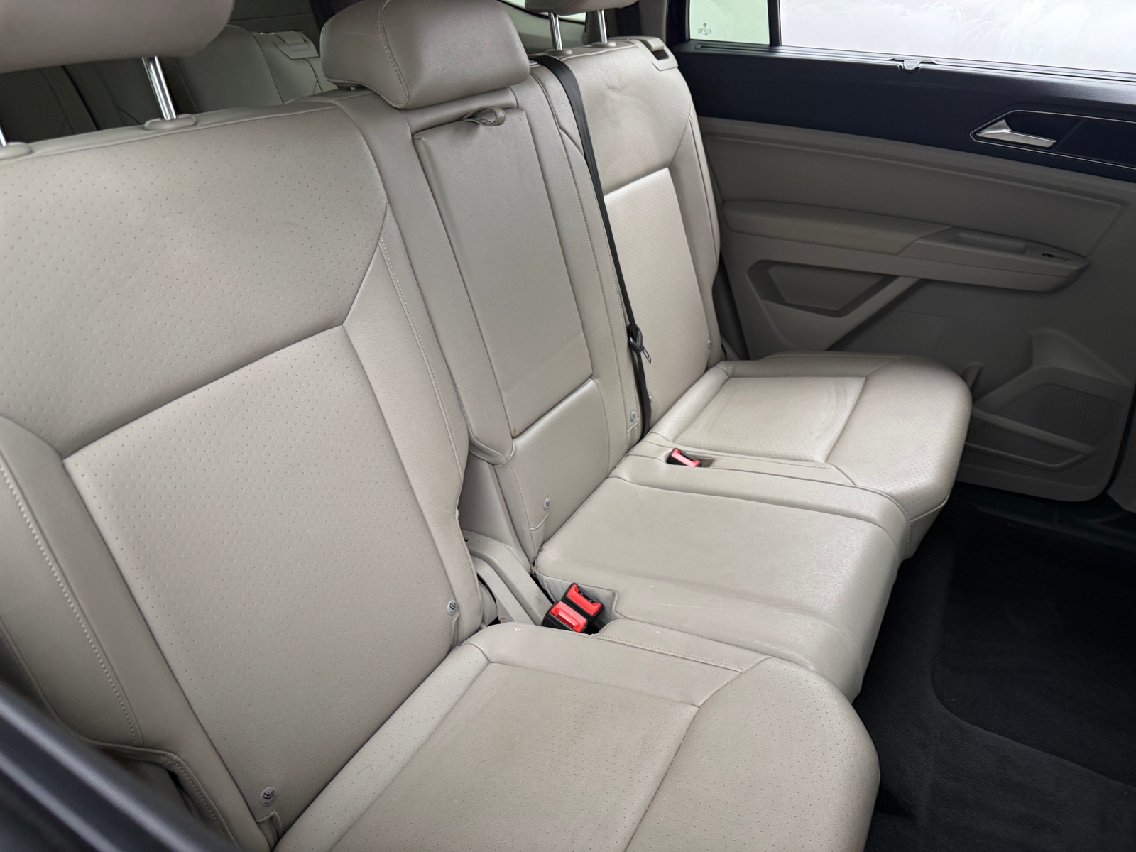 Thumbnail: 2018 Volkswagen Atlas - 5