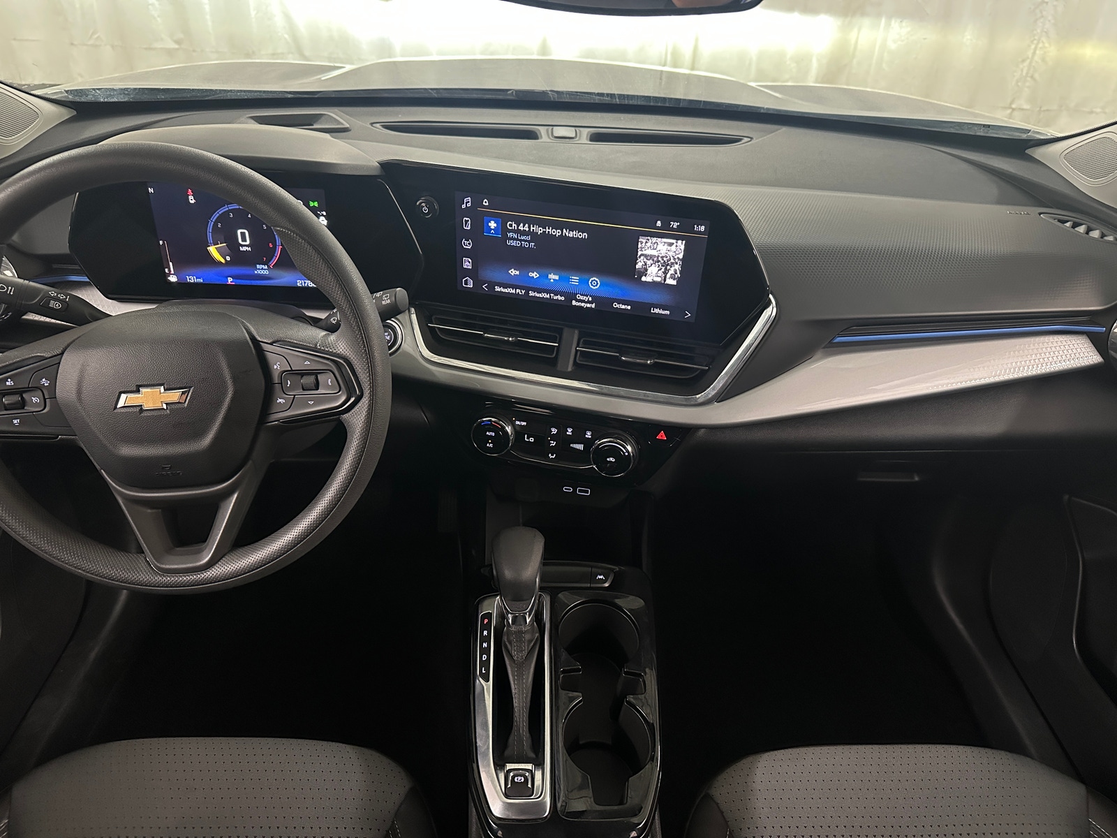 Thumbnail: 2025 Chevrolet Trax - 3