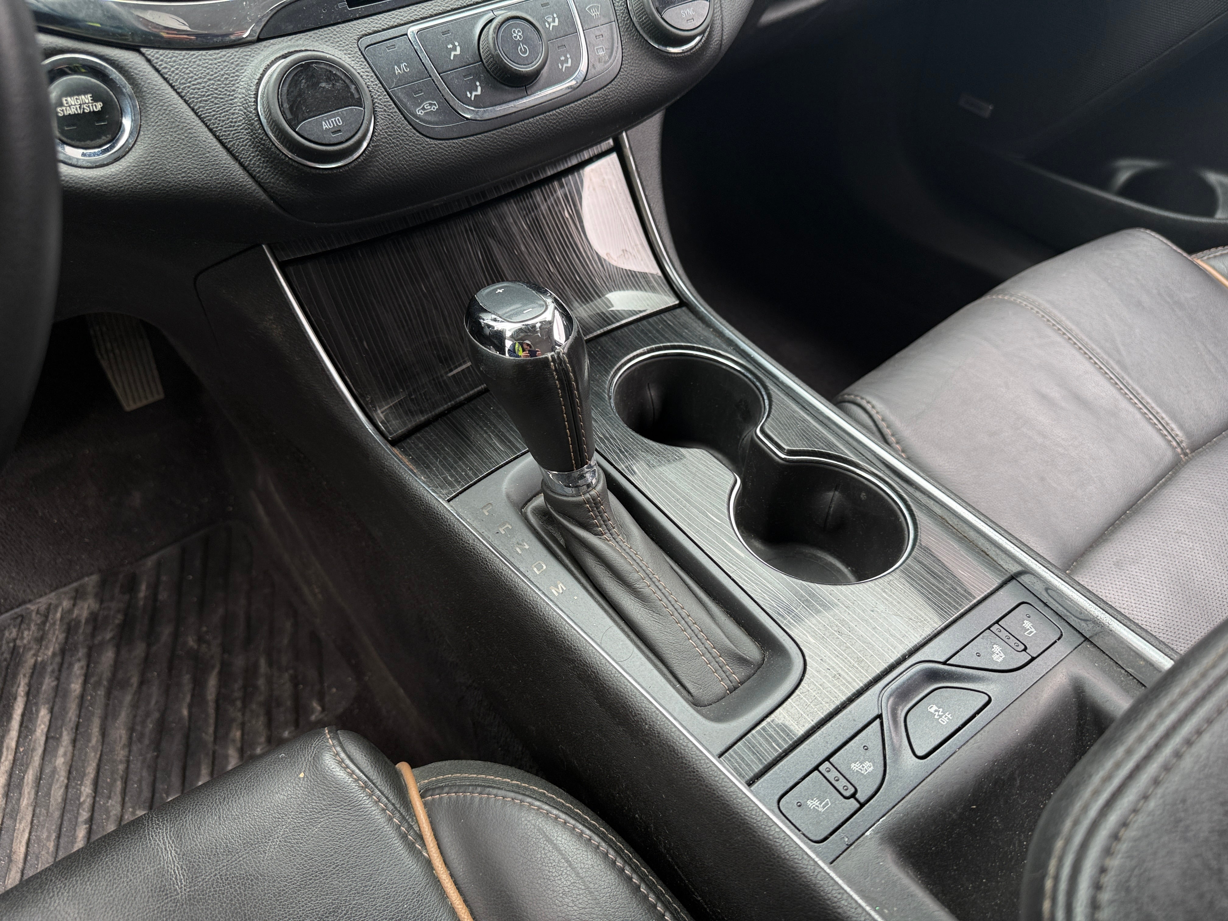 Used 2018 Chevrolet Impala Premier with VIN 1G1125S3XJU148758 for sale in Auburn, WA