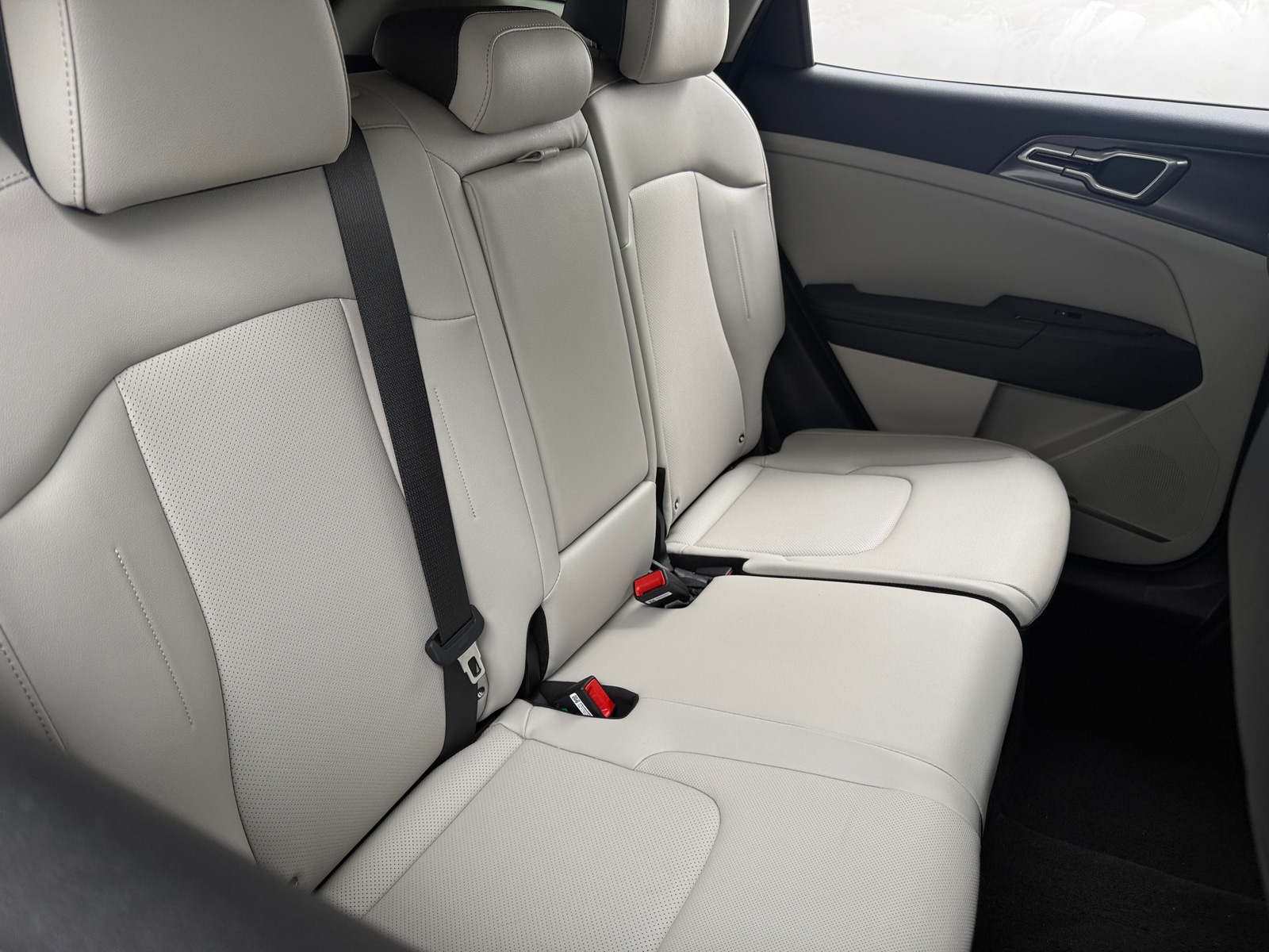 Thumbnail: 2024 Kia Sportage - 5