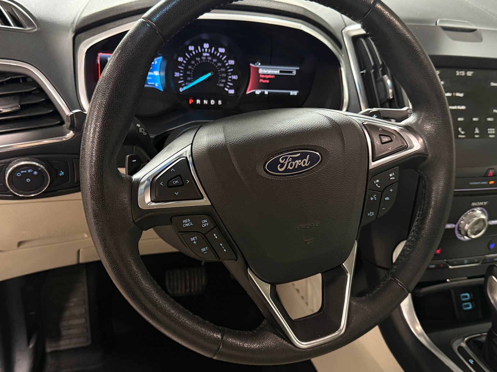 Thumbnail: 2018 Ford Edge - 4