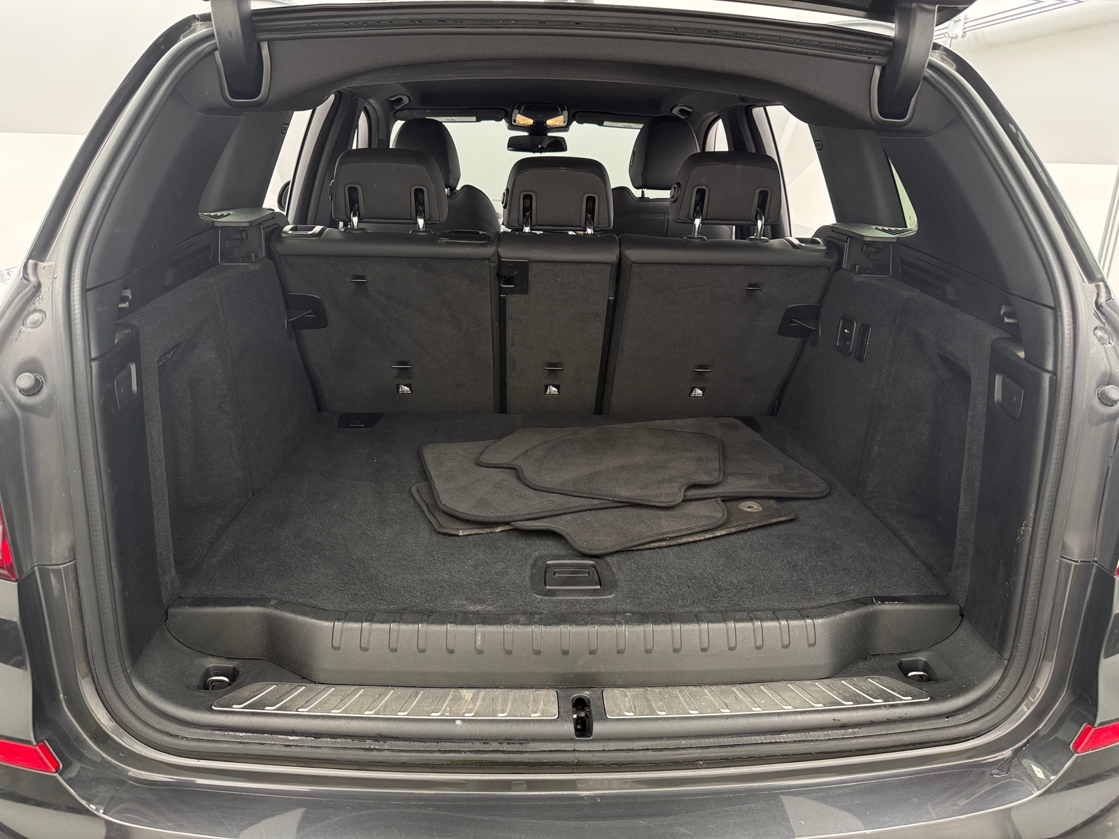 Thumbnail: 2021 BMW X3 - 6