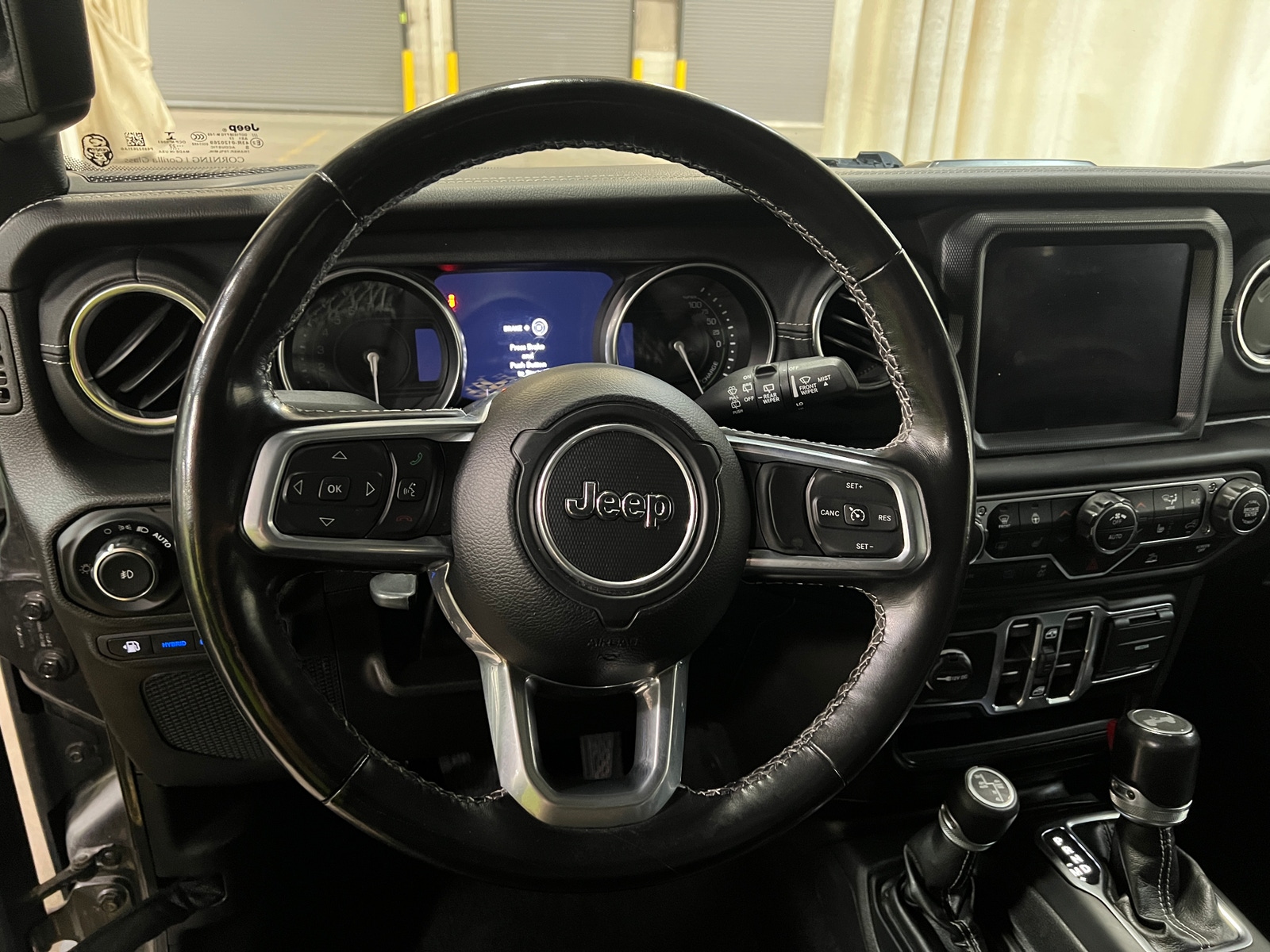 Thumbnail: 2022 Jeep Wrangler - 4