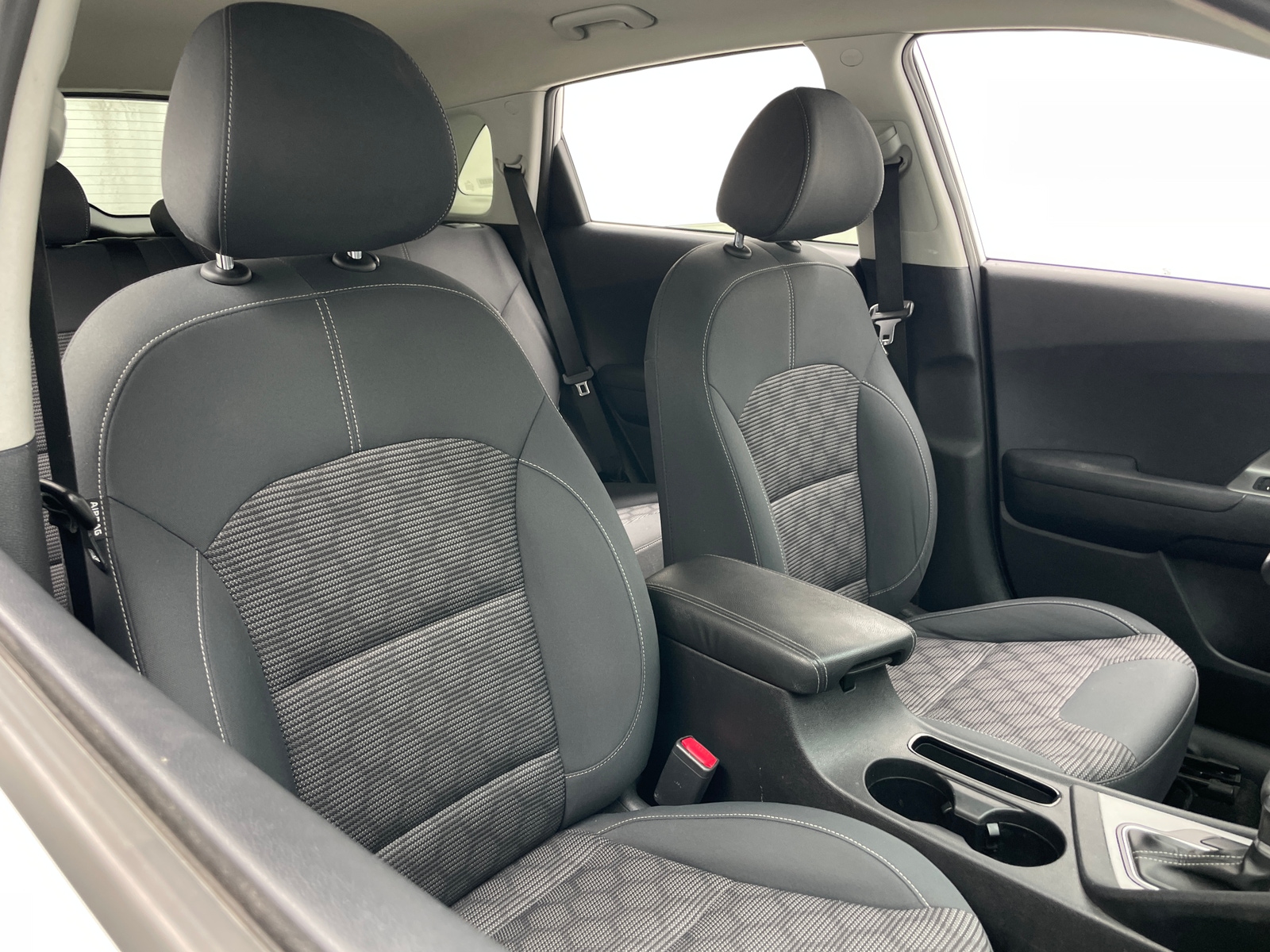 Thumbnail: 2019 Kia Niro - 2