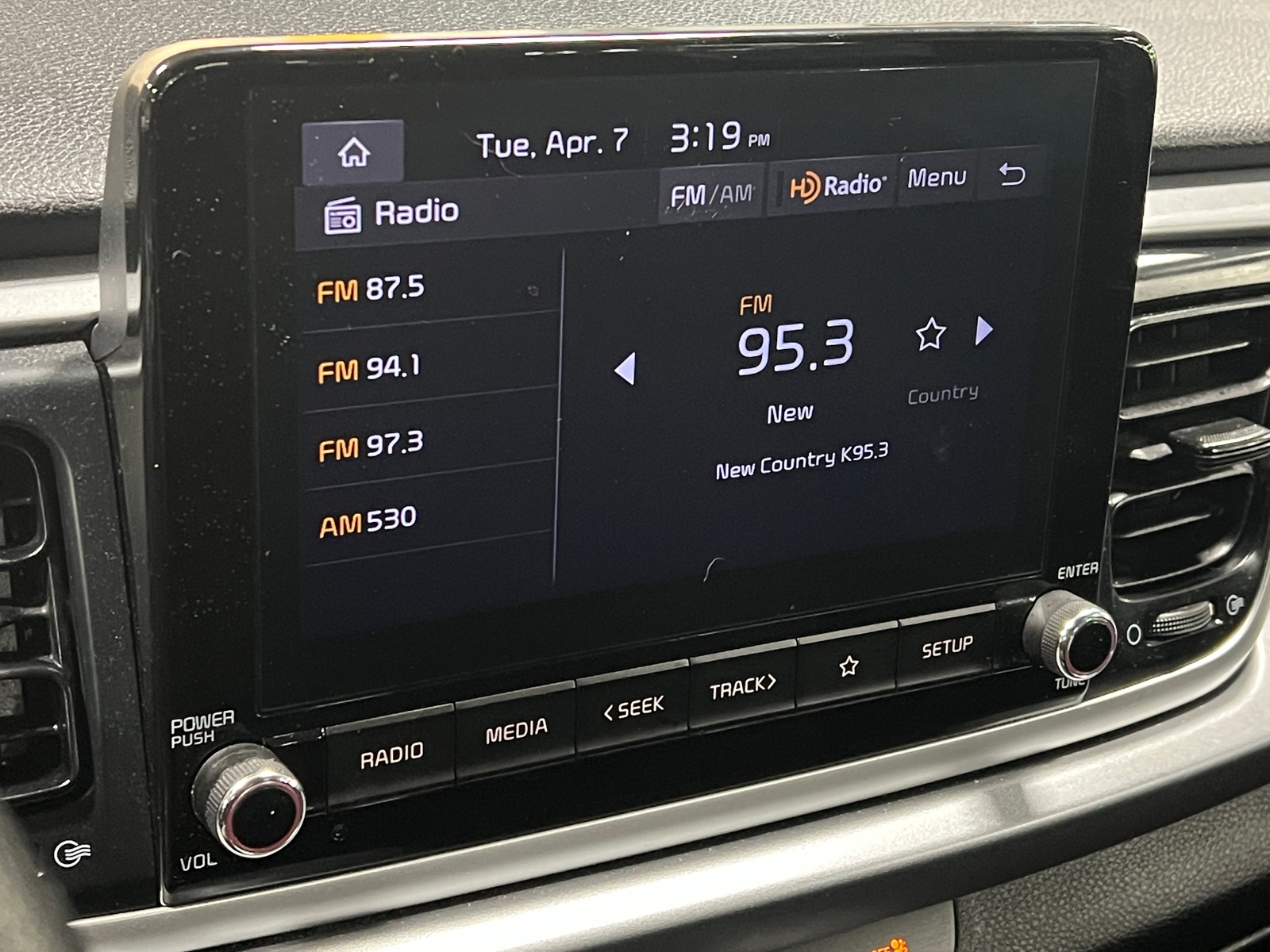 Thumbnail: 2022 Kia Rio - 4