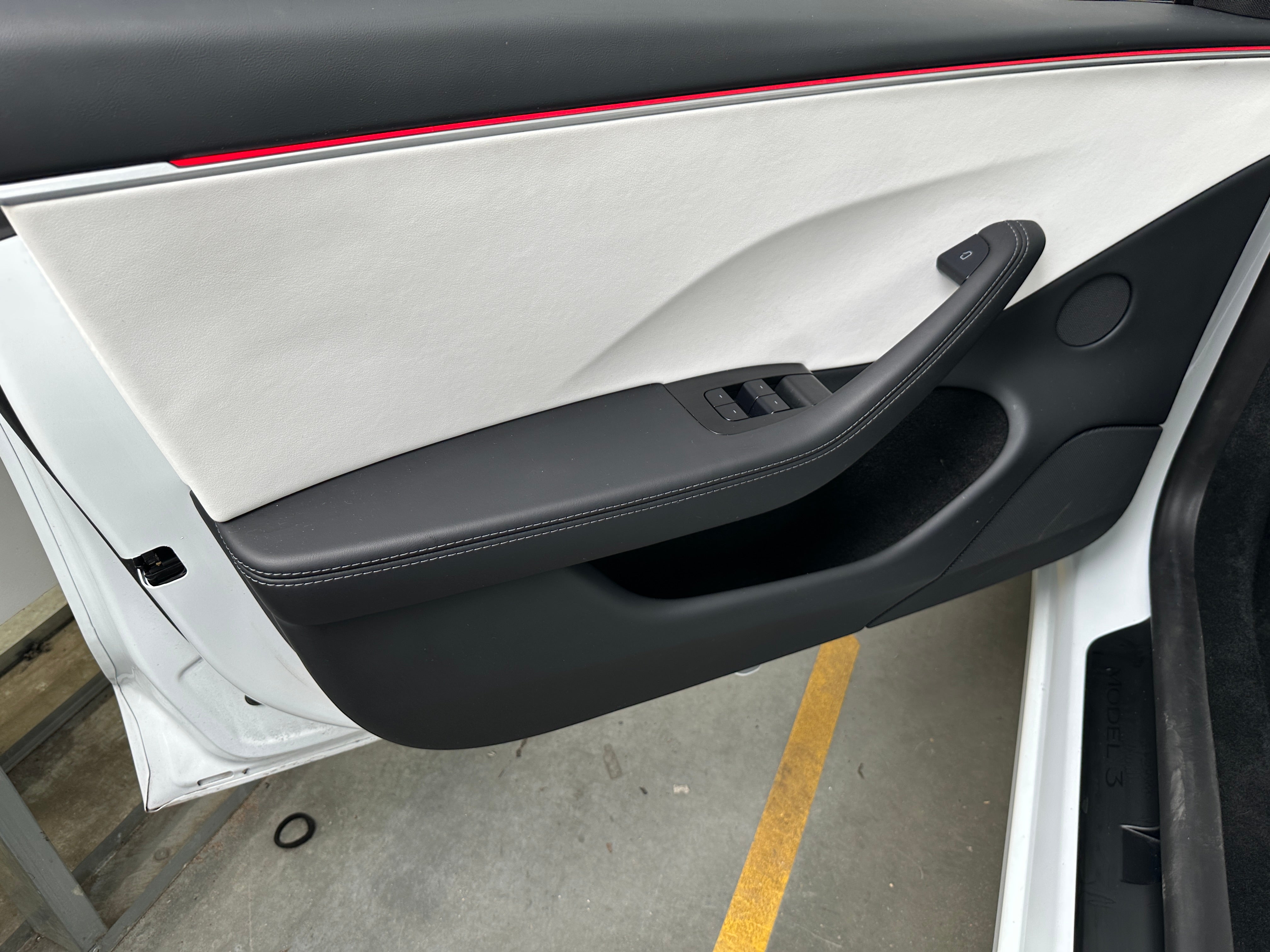 Used 2025 Tesla Model 3 Performance with VIN 5YJ3E1ET4SF002538 for sale in Oak Creek, WI