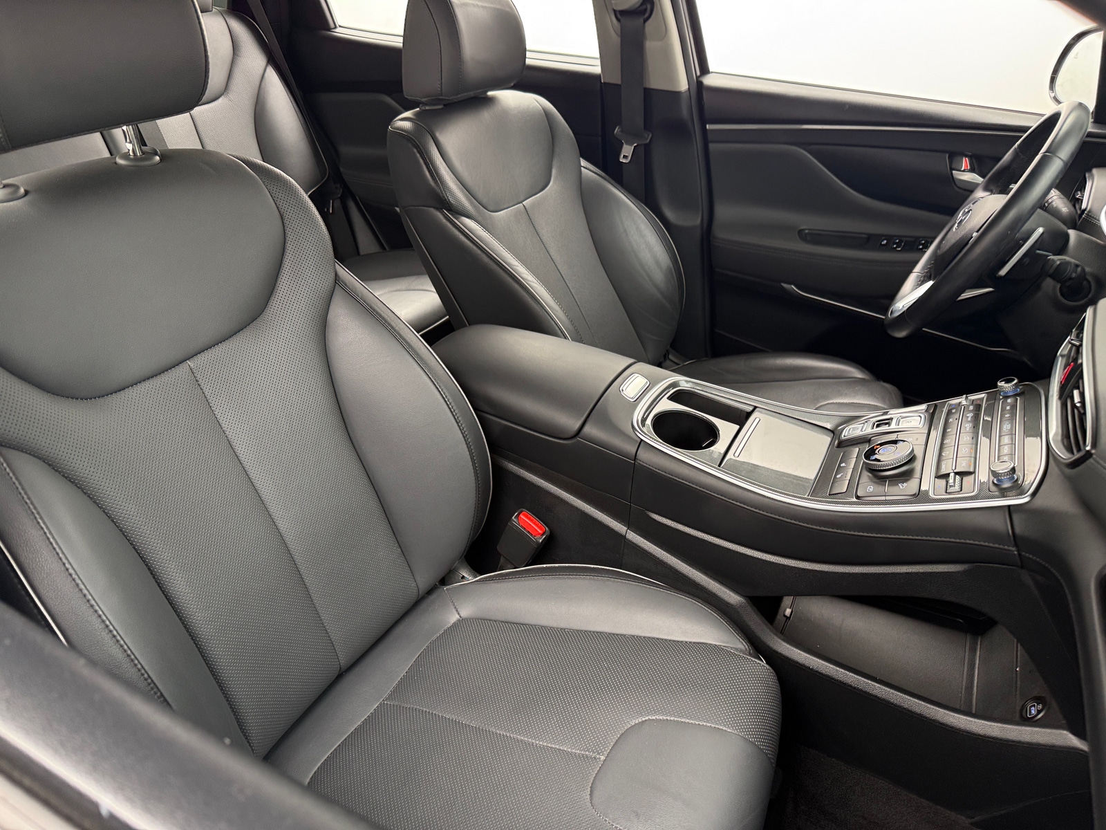 Thumbnail: 2022 Hyundai Santa Fe - 2