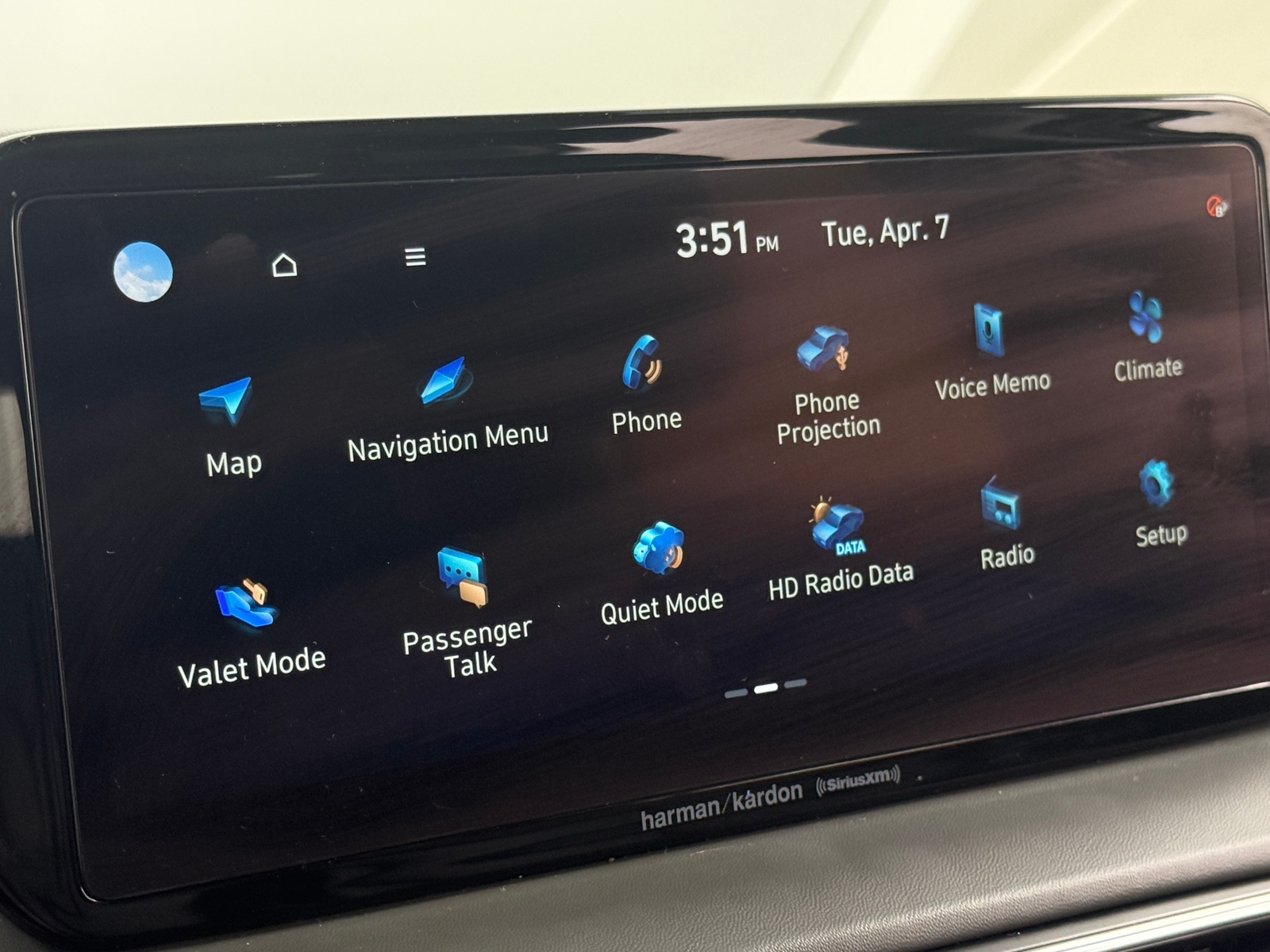 Thumbnail: 2022 Hyundai Santa Fe - 4