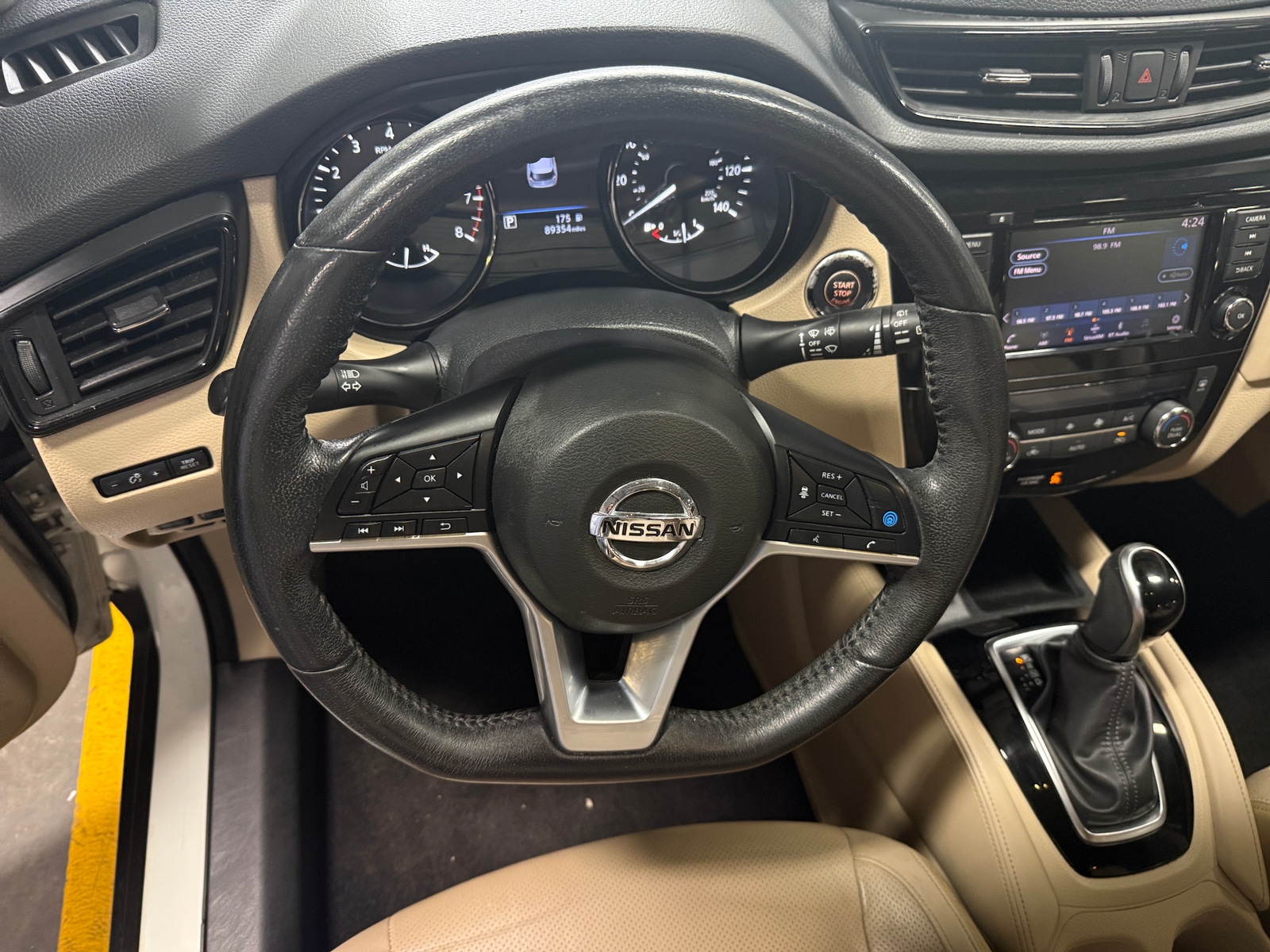 Thumbnail: 2020 Nissan Rogue - 4