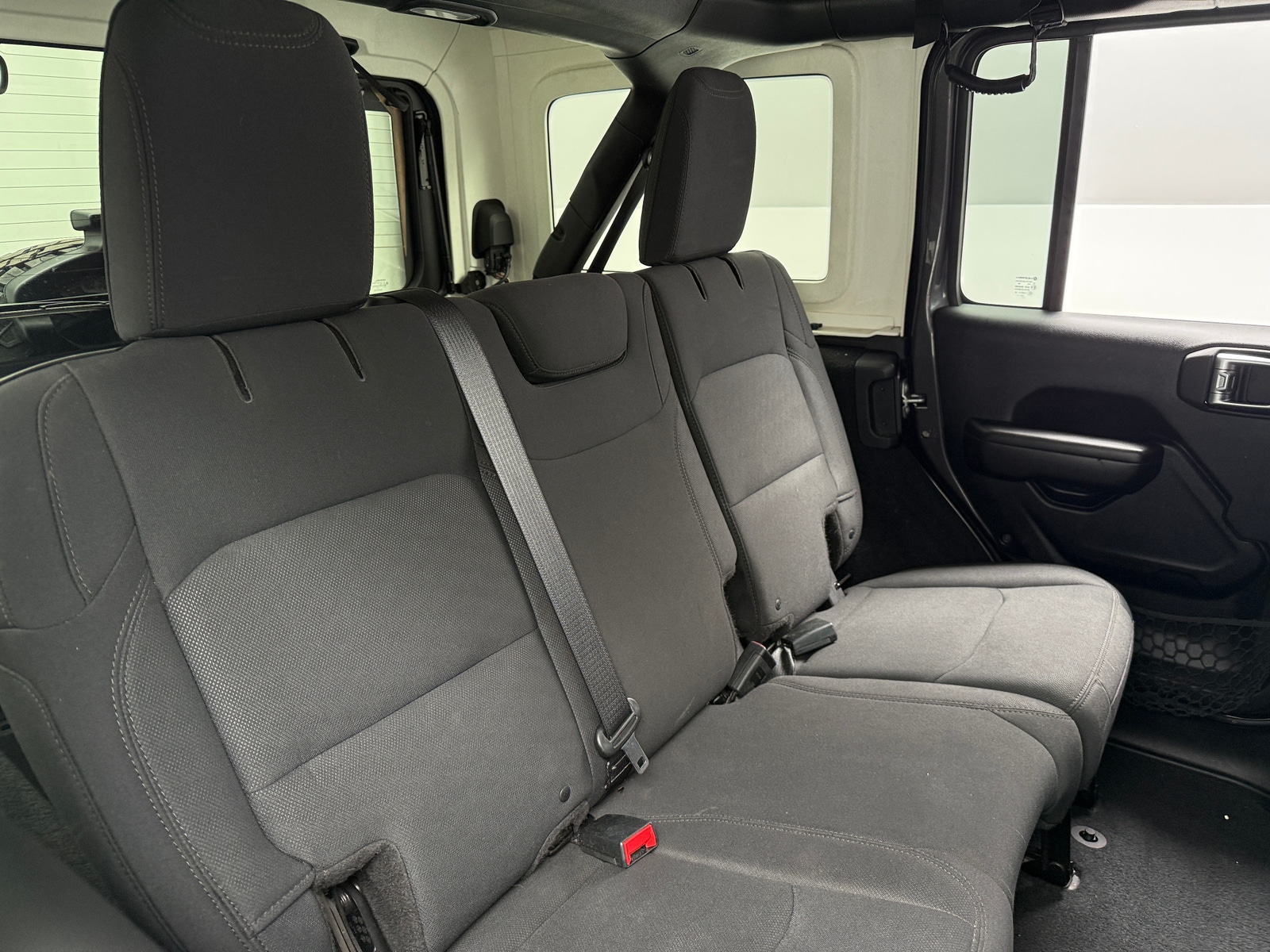 Thumbnail: 2018 Jeep Wrangler - 6