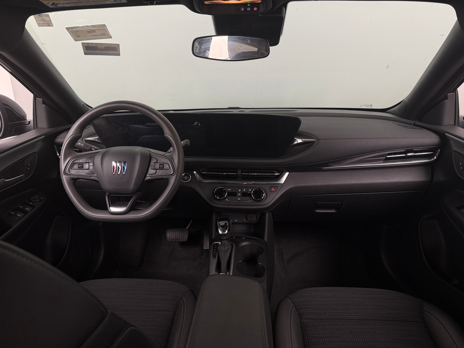 Thumbnail: 2025 Buick Envista - 3