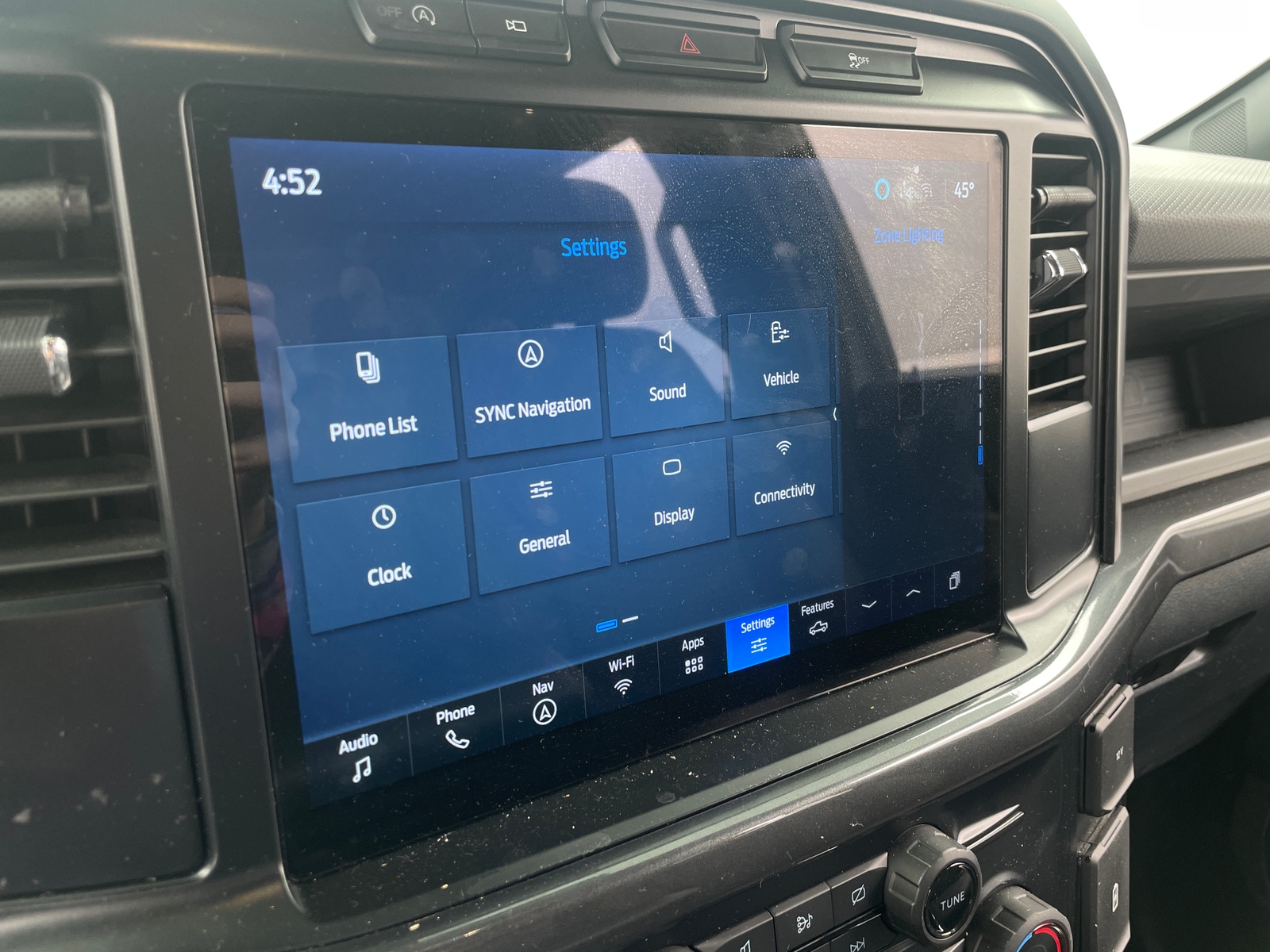 Thumbnail: 2024 Ford Econoline - 4