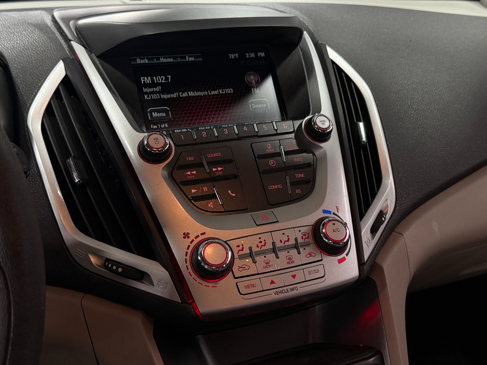 Thumbnail: 2017 GMC Terrain - 4