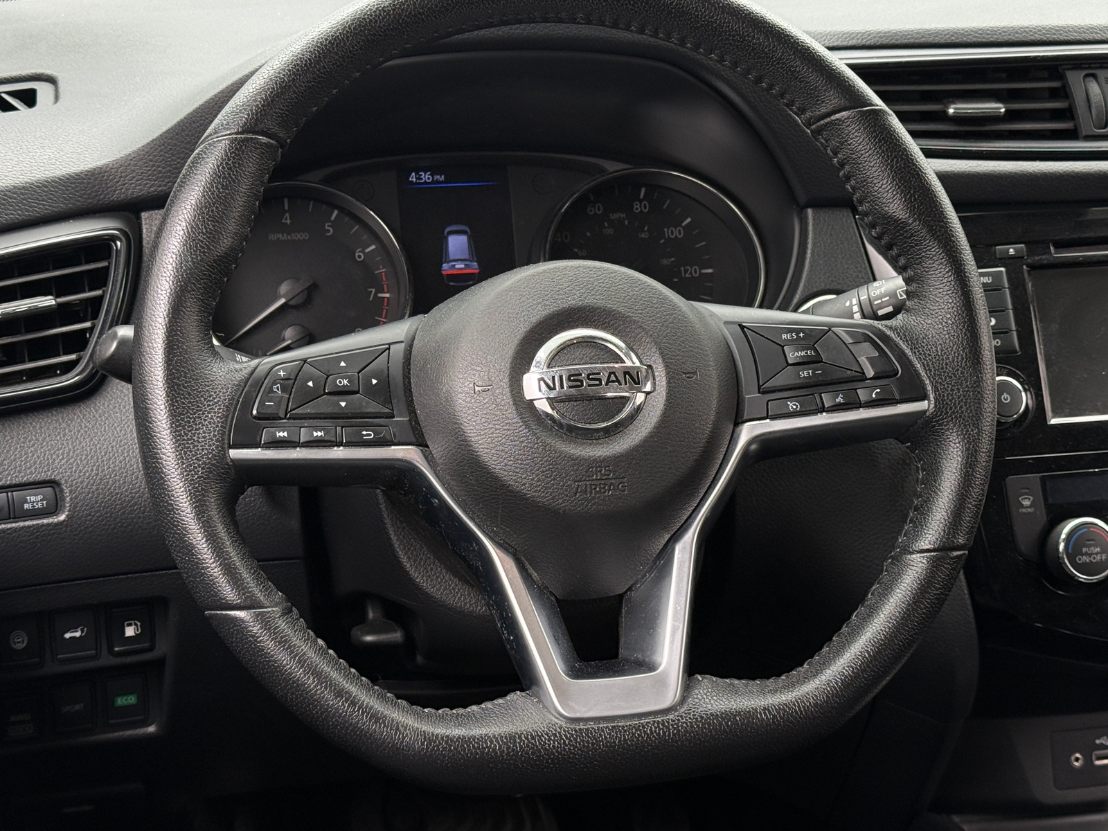 Thumbnail: 2020 Nissan Rogue - 5