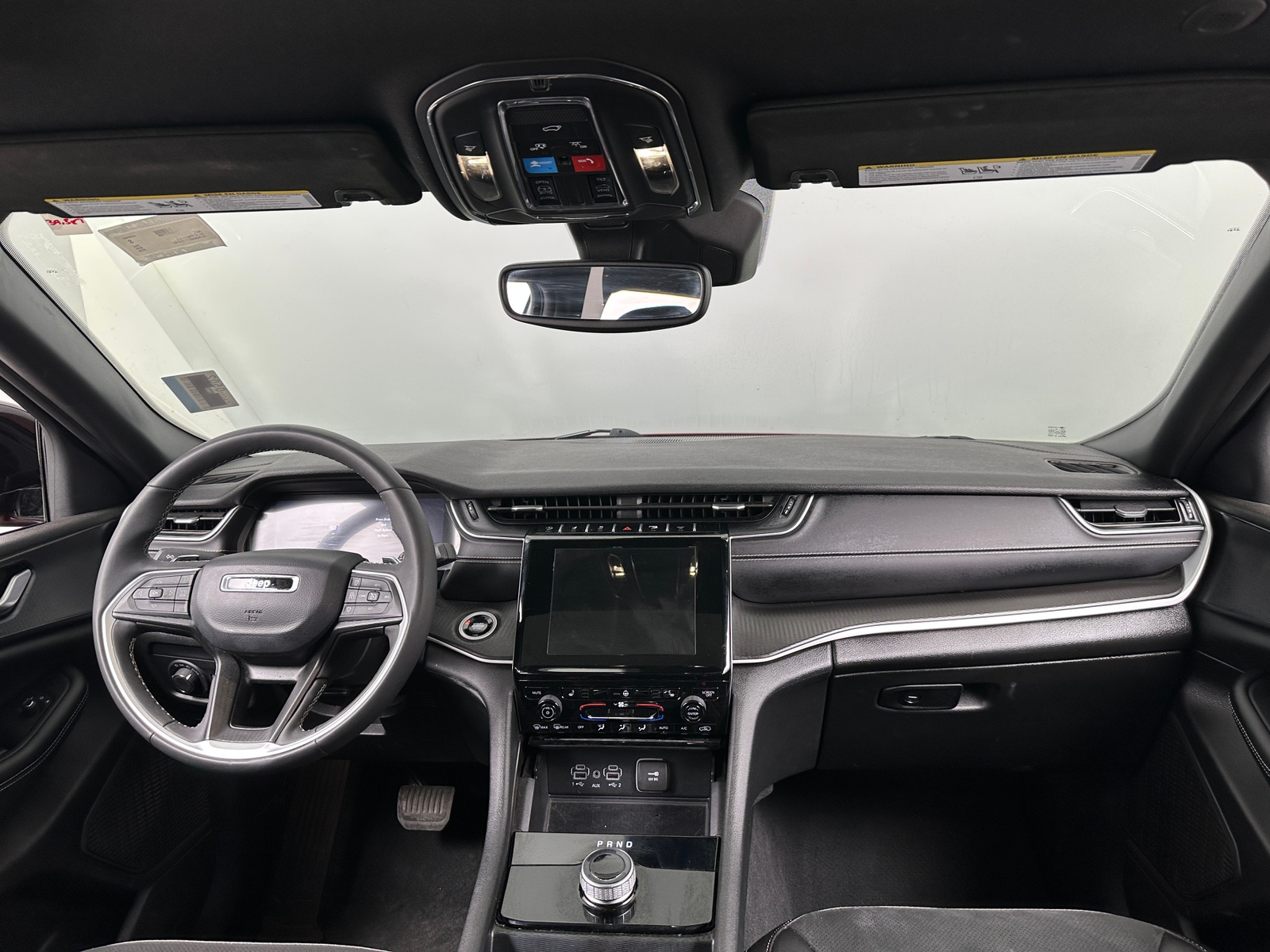 Thumbnail: 2024 Jeep Grand Cherokee L - 2