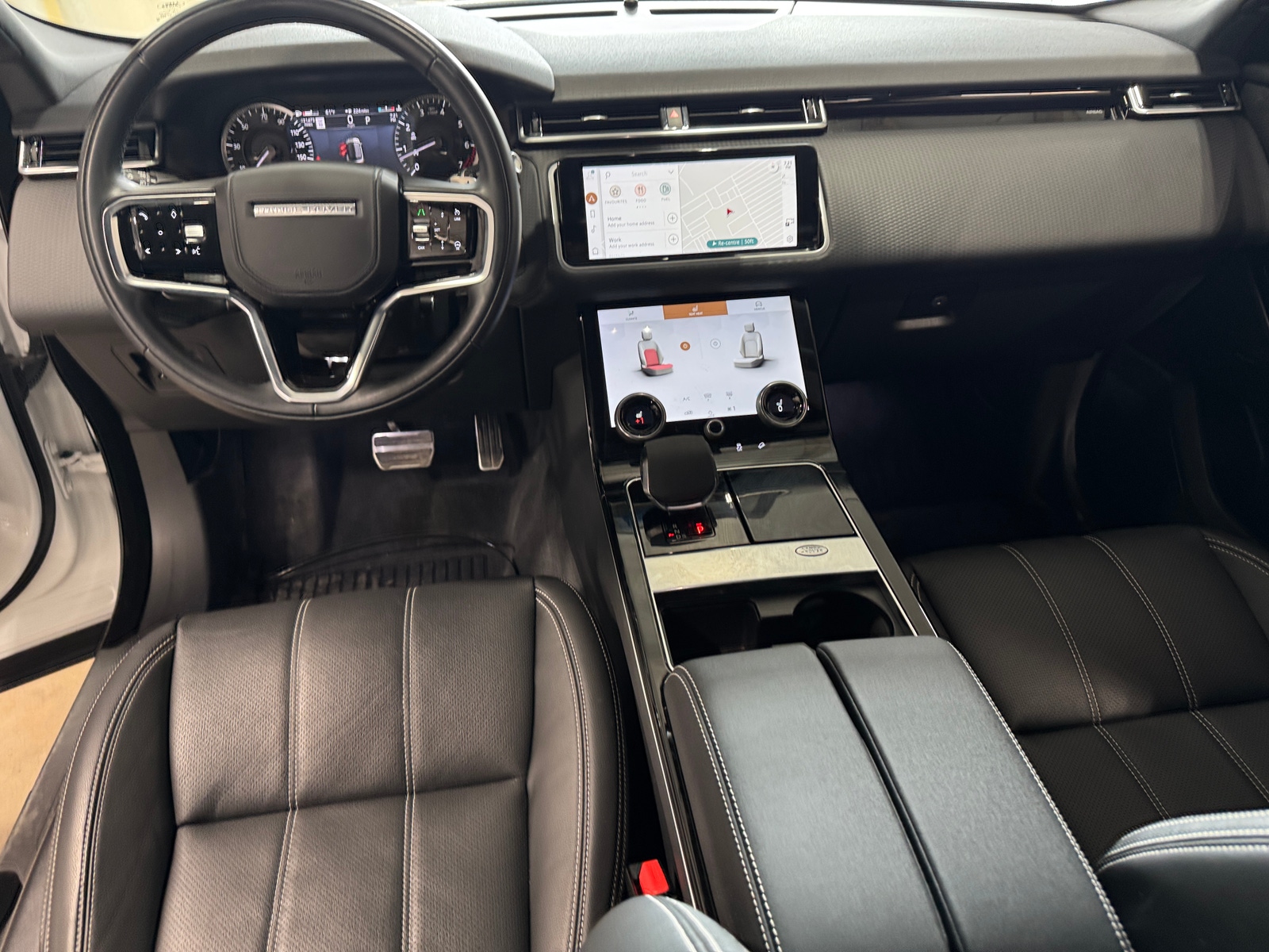 Thumbnail: 2023 Land Rover Range Rover Velar - 2