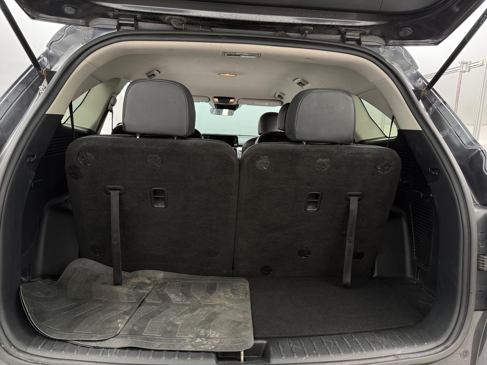 Thumbnail: 2022 Kia Sorento - 6