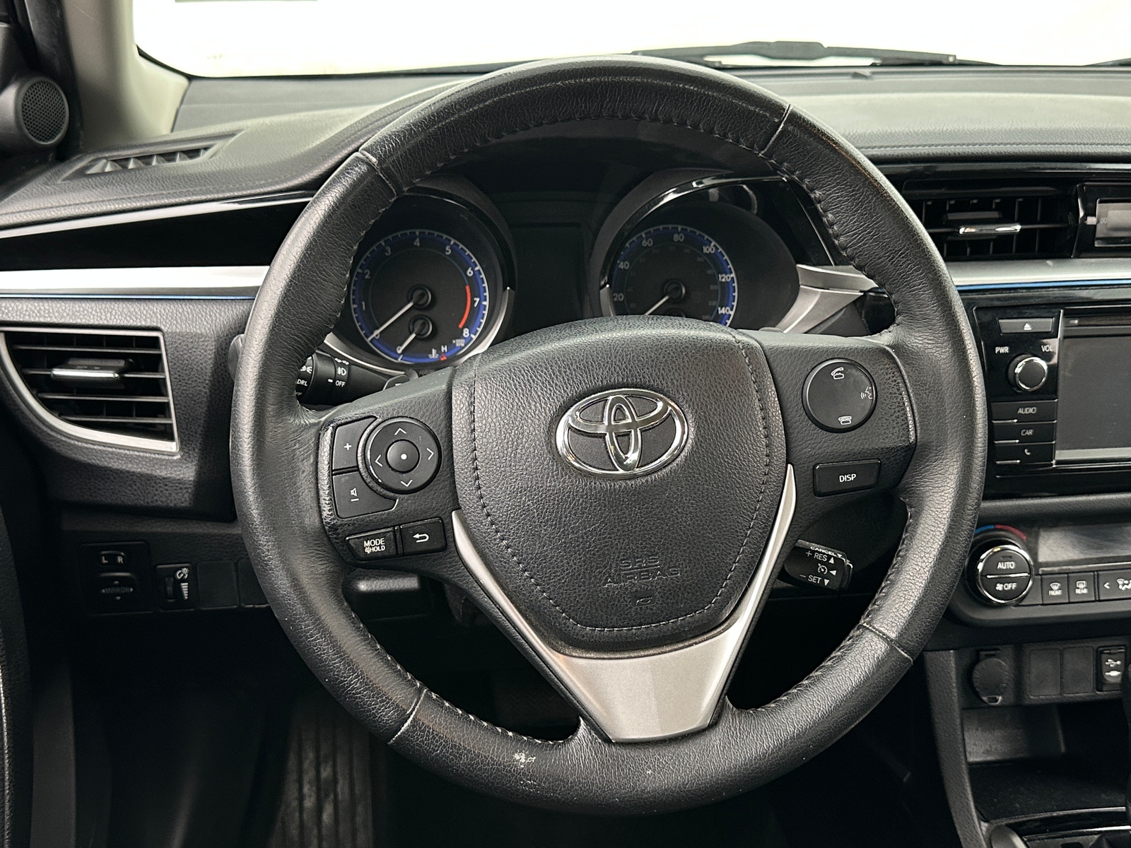 Thumbnail: 2016 Toyota Corolla - 5