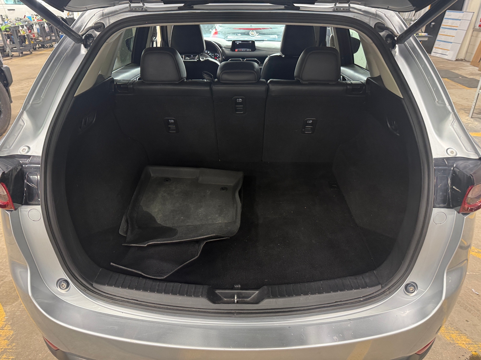 Thumbnail: 2020 Mazda CX-5 - 6