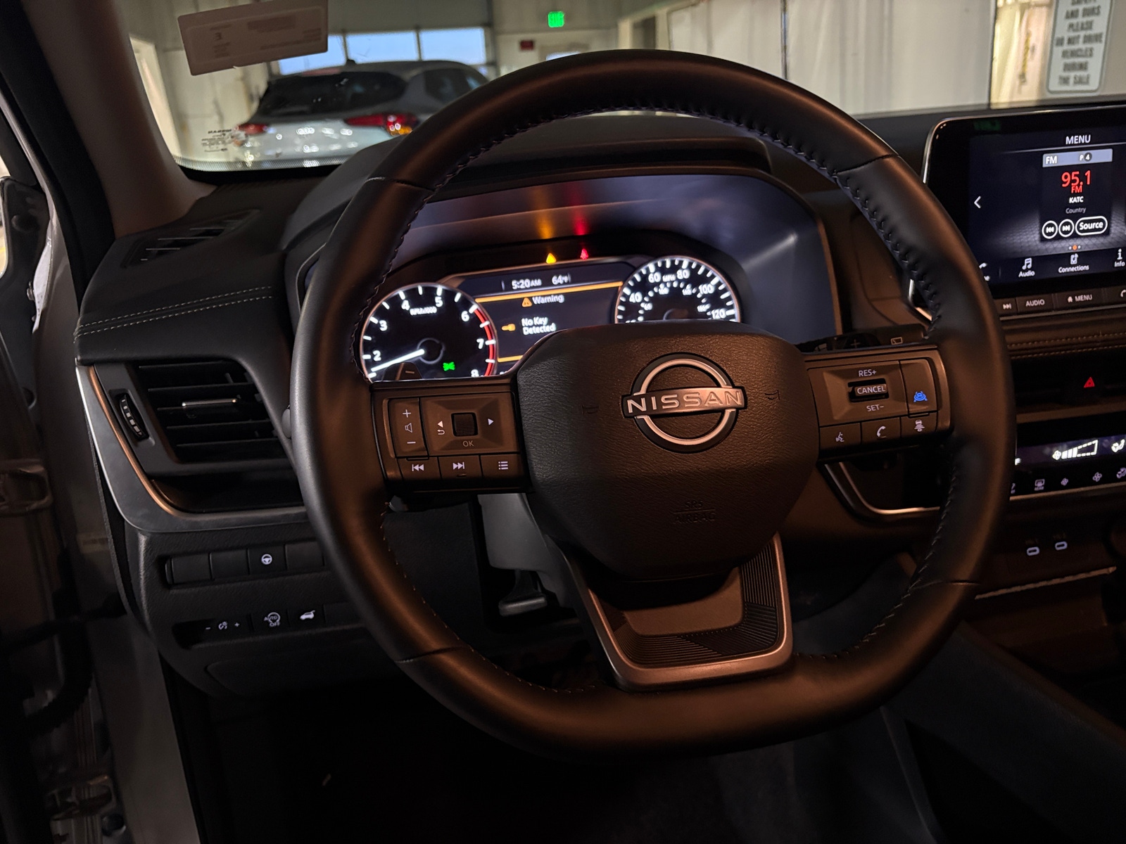 Thumbnail: 2025 Nissan Rogue - 4