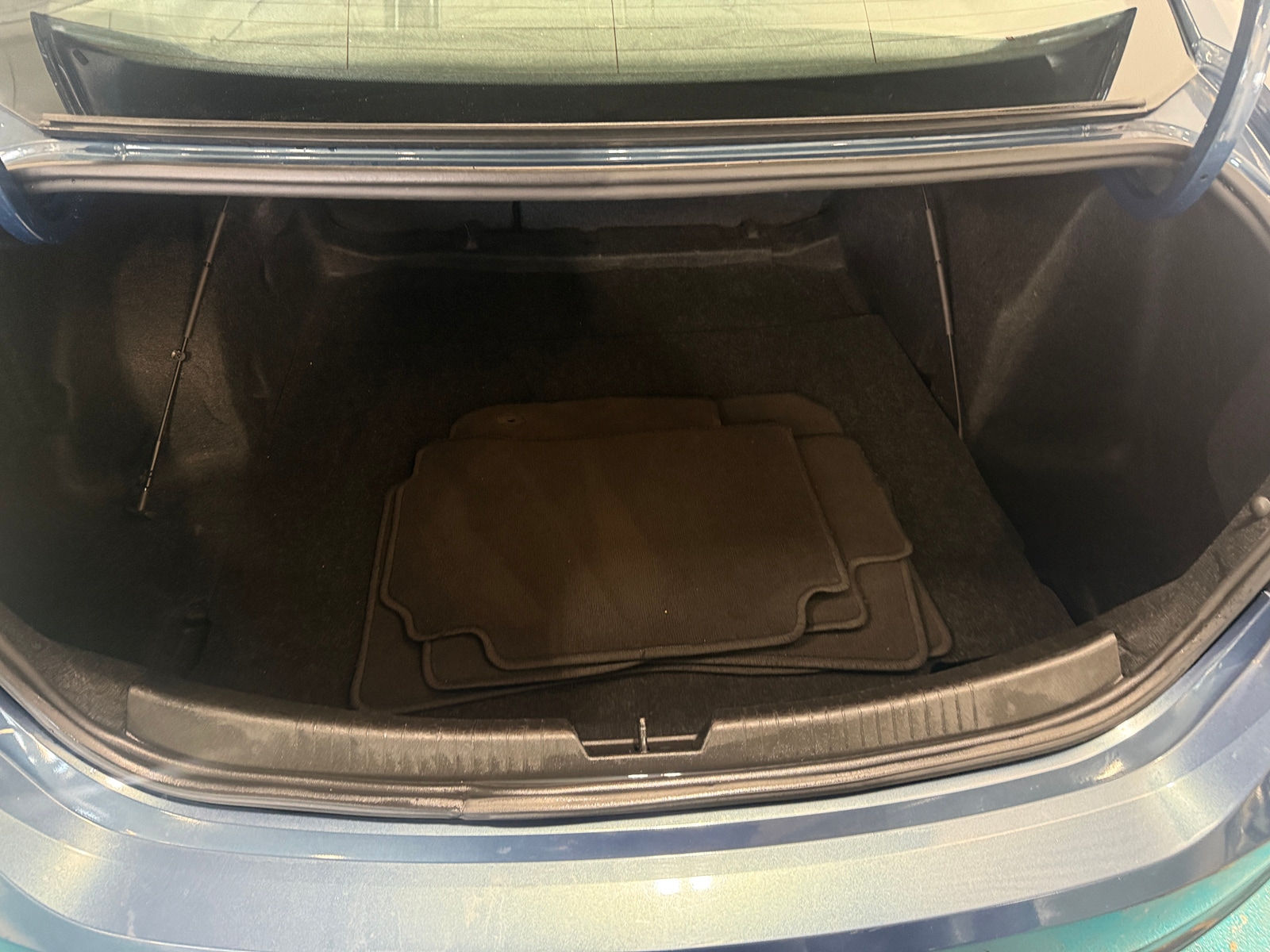 Thumbnail: 2024 Chevrolet Malibu - 7